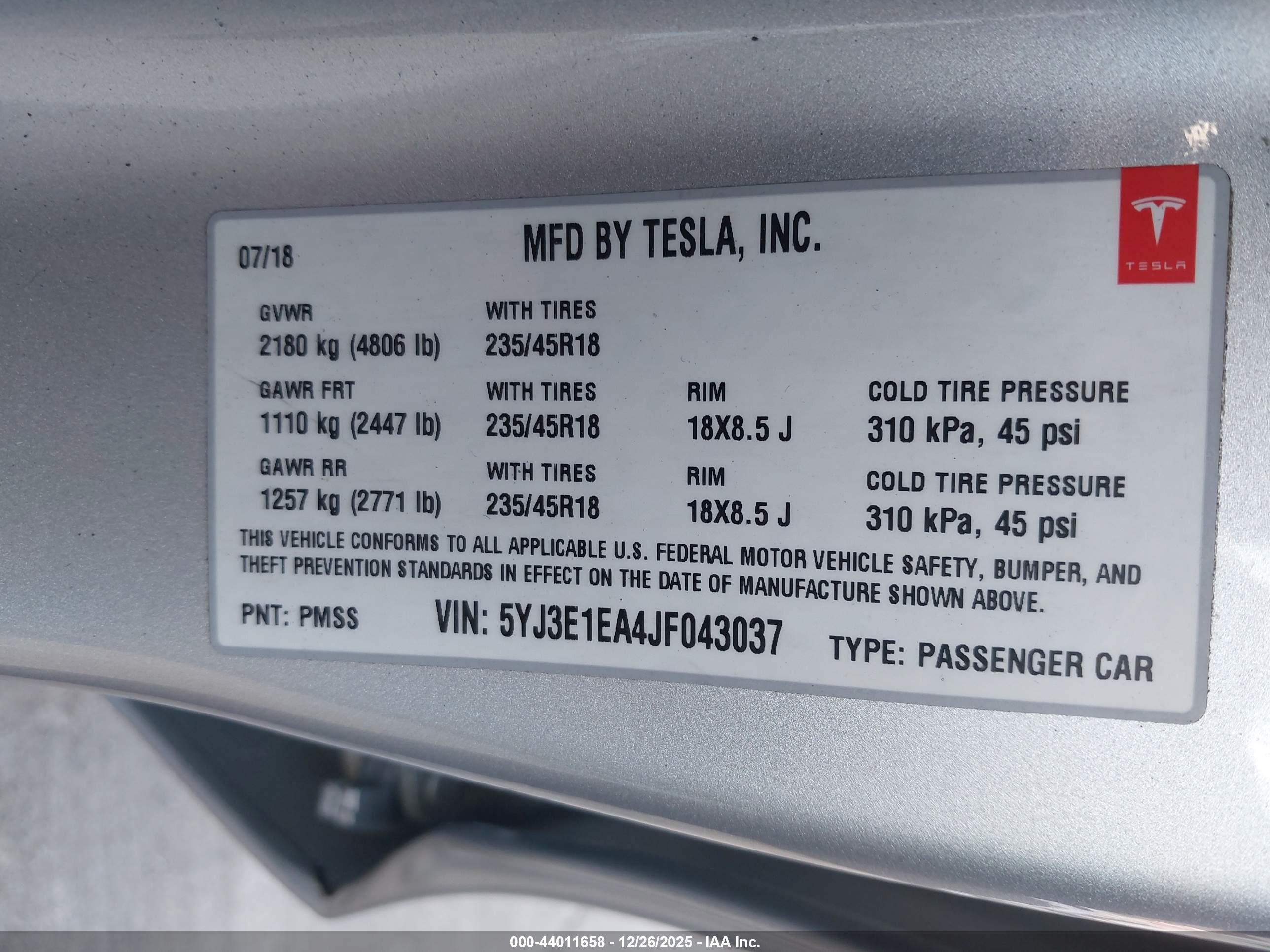TESLA MODEL image 9