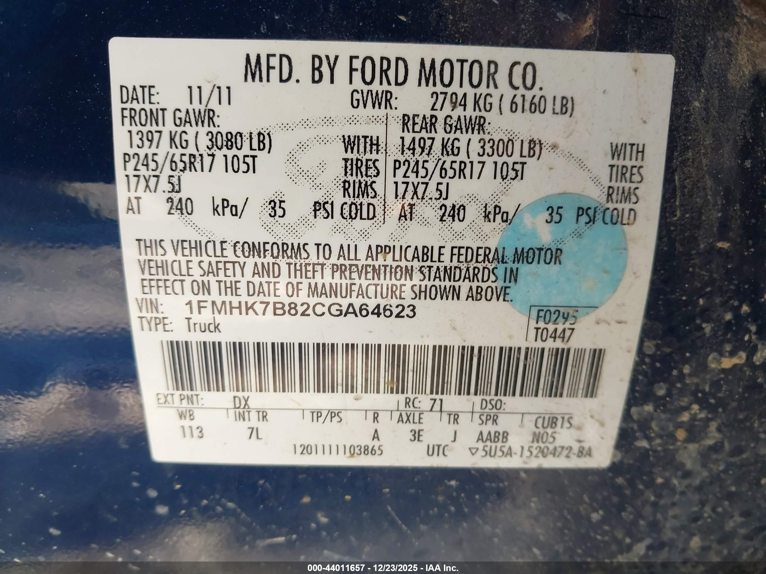 FORD EXPLORER image 9