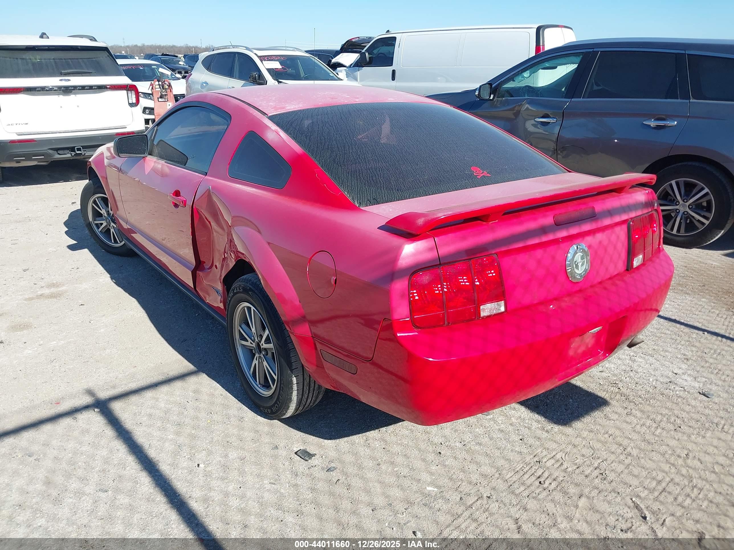 FORD MUSTANG image 3