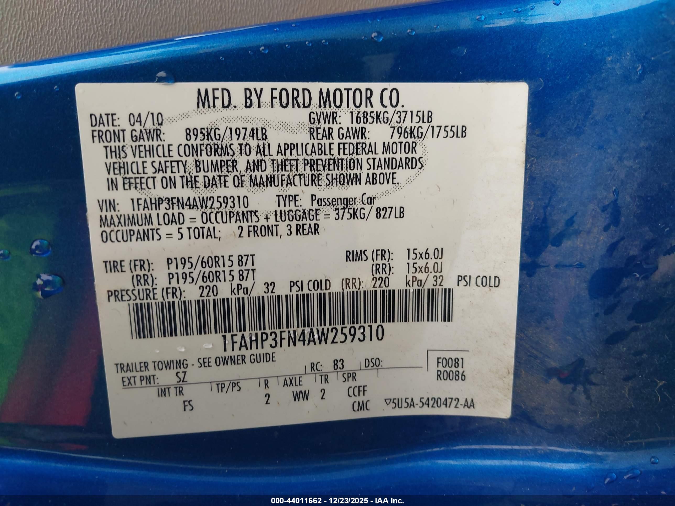 FORD FOCUS image 9
