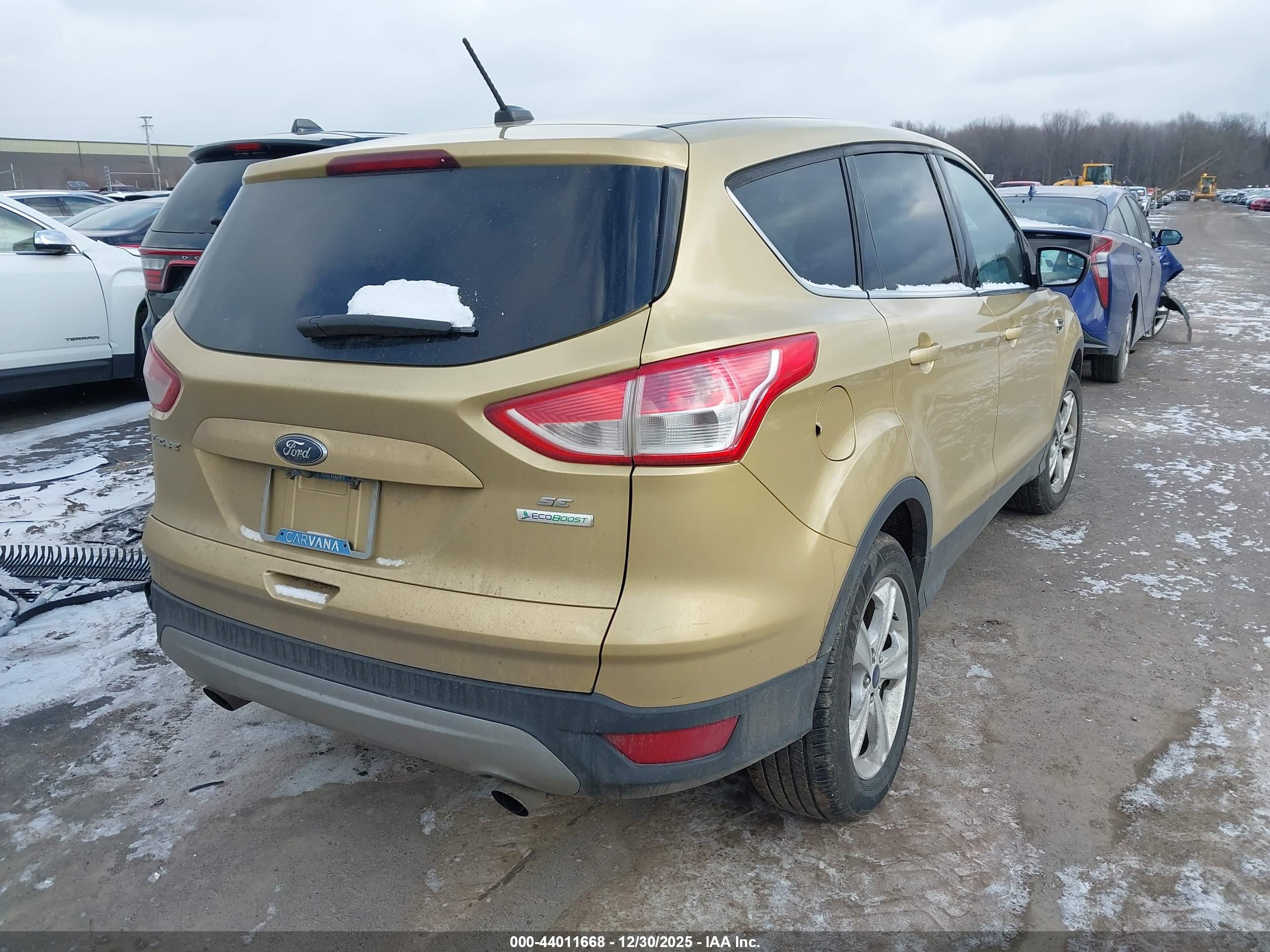 FORD ESCAPE image 4