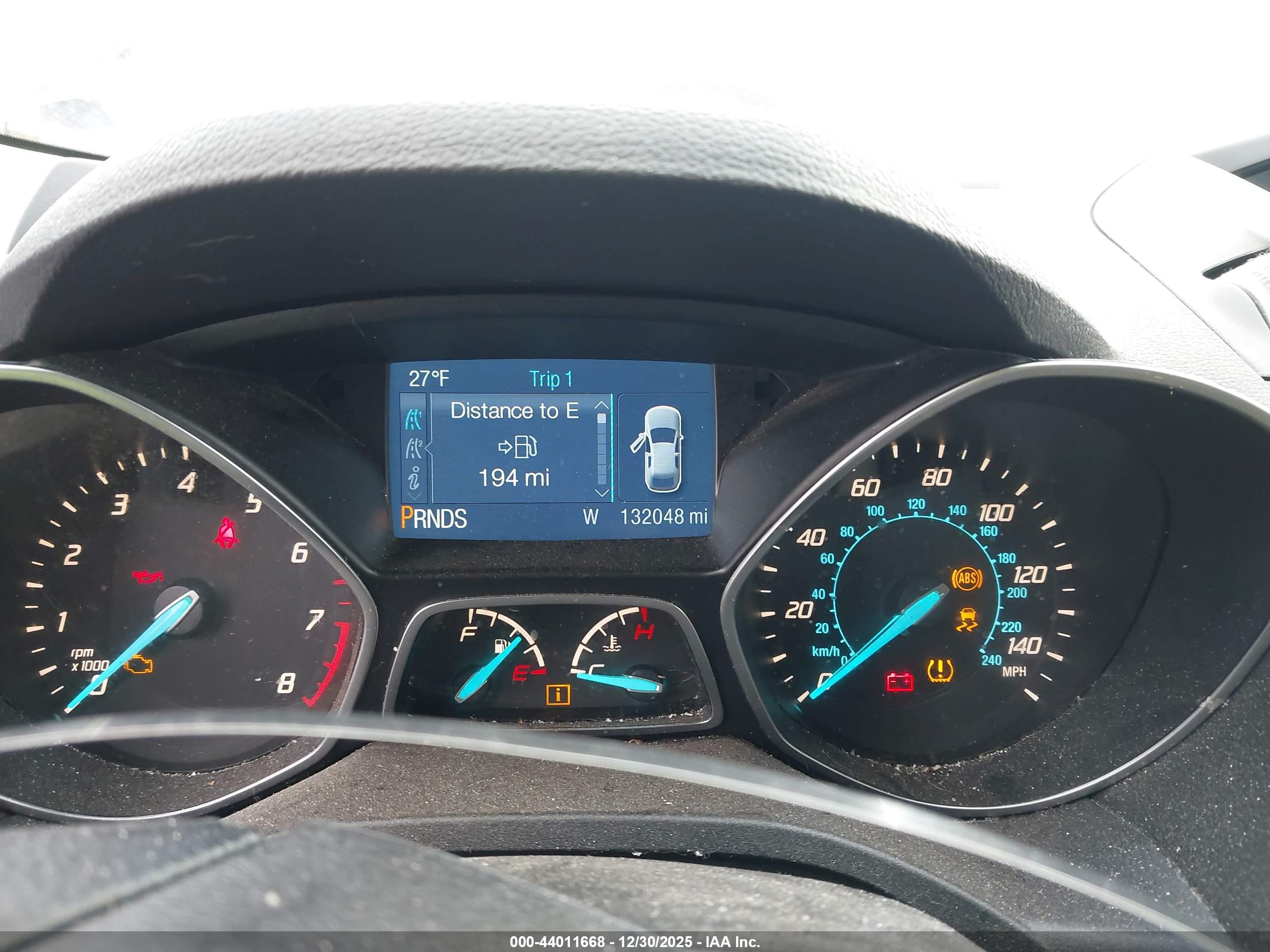 FORD ESCAPE image 7