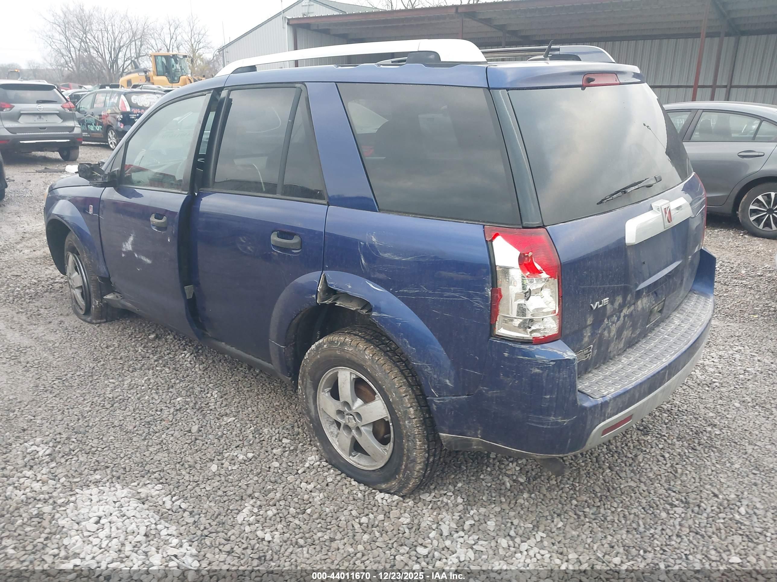 SATURN VUE image 3