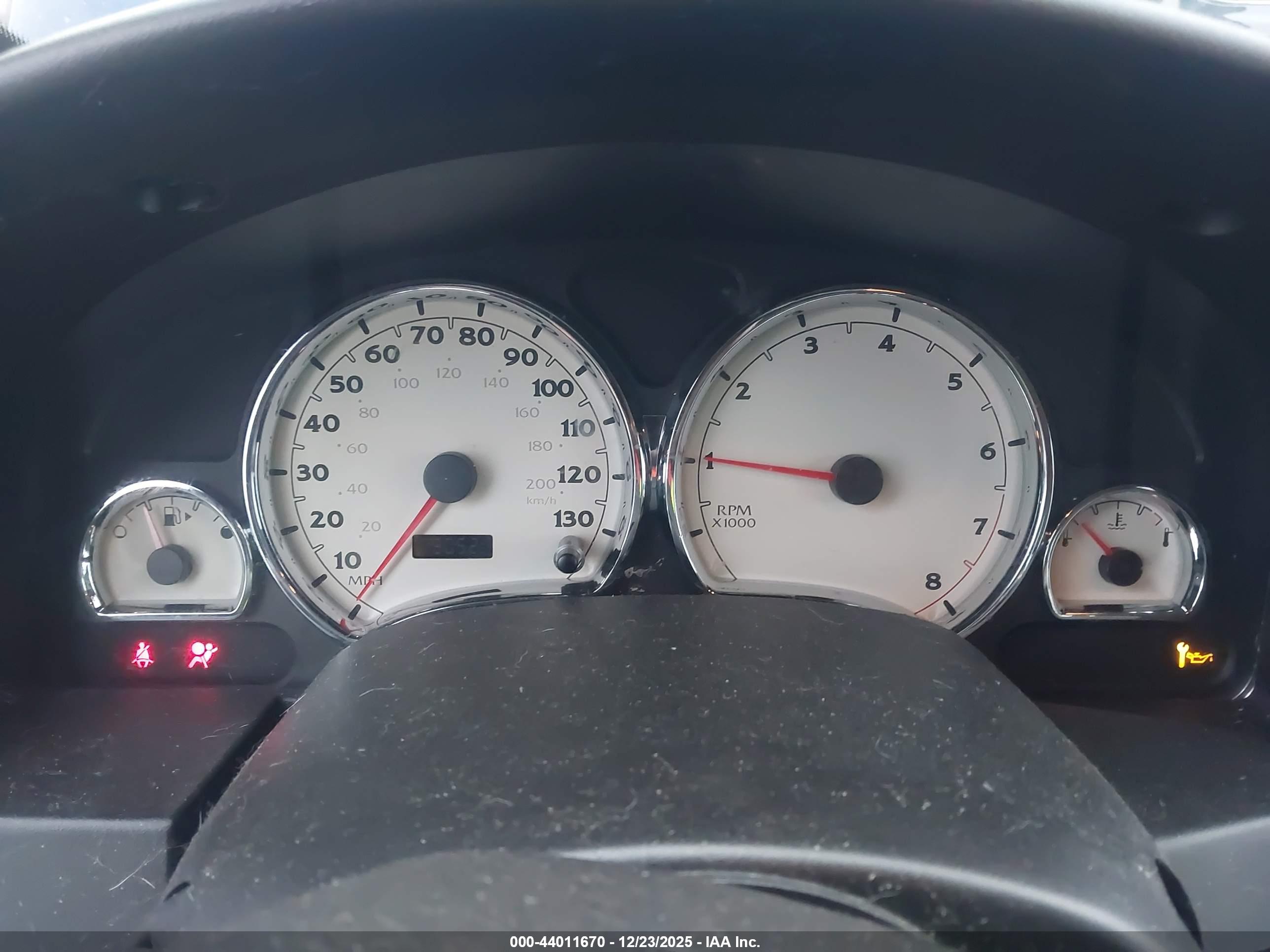 SATURN VUE image 7