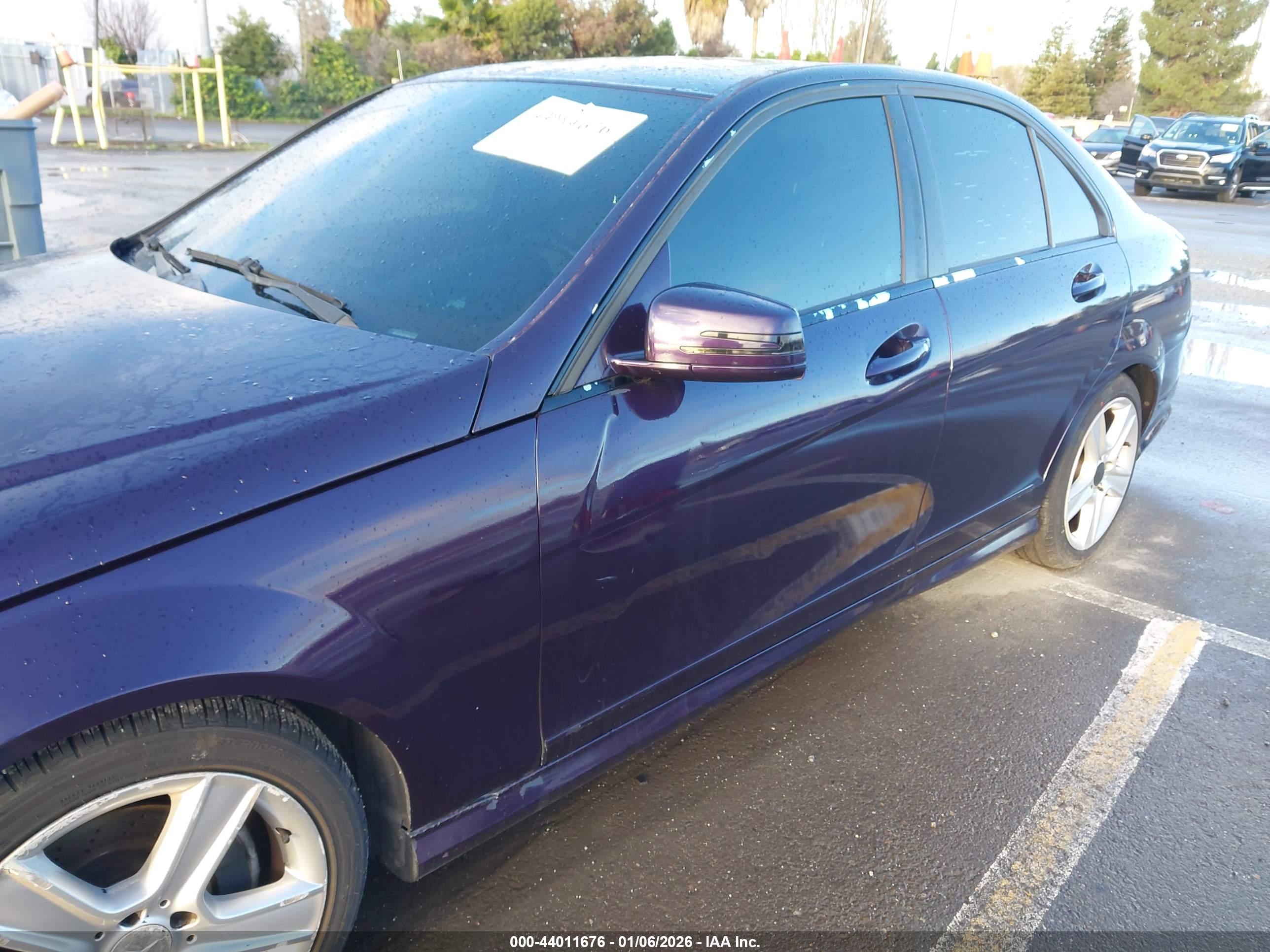 MERCEDES-BENZ C image 6