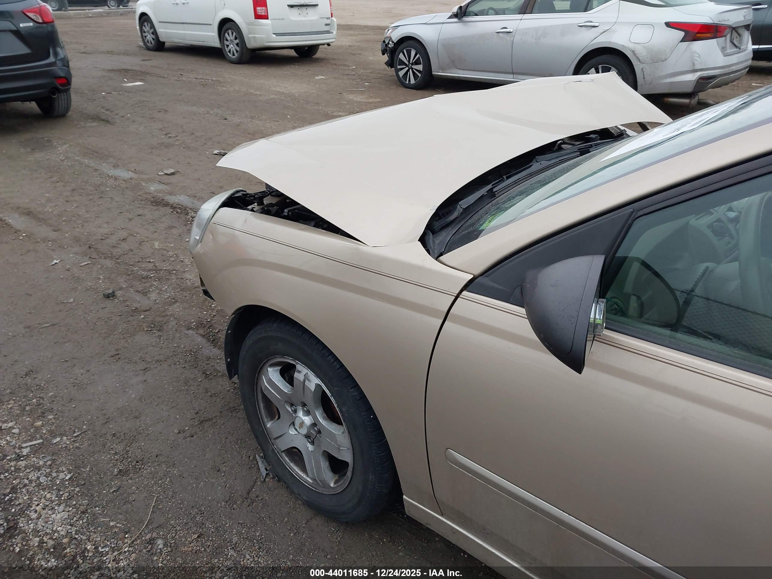 CHEVROLET MALIBU image 6