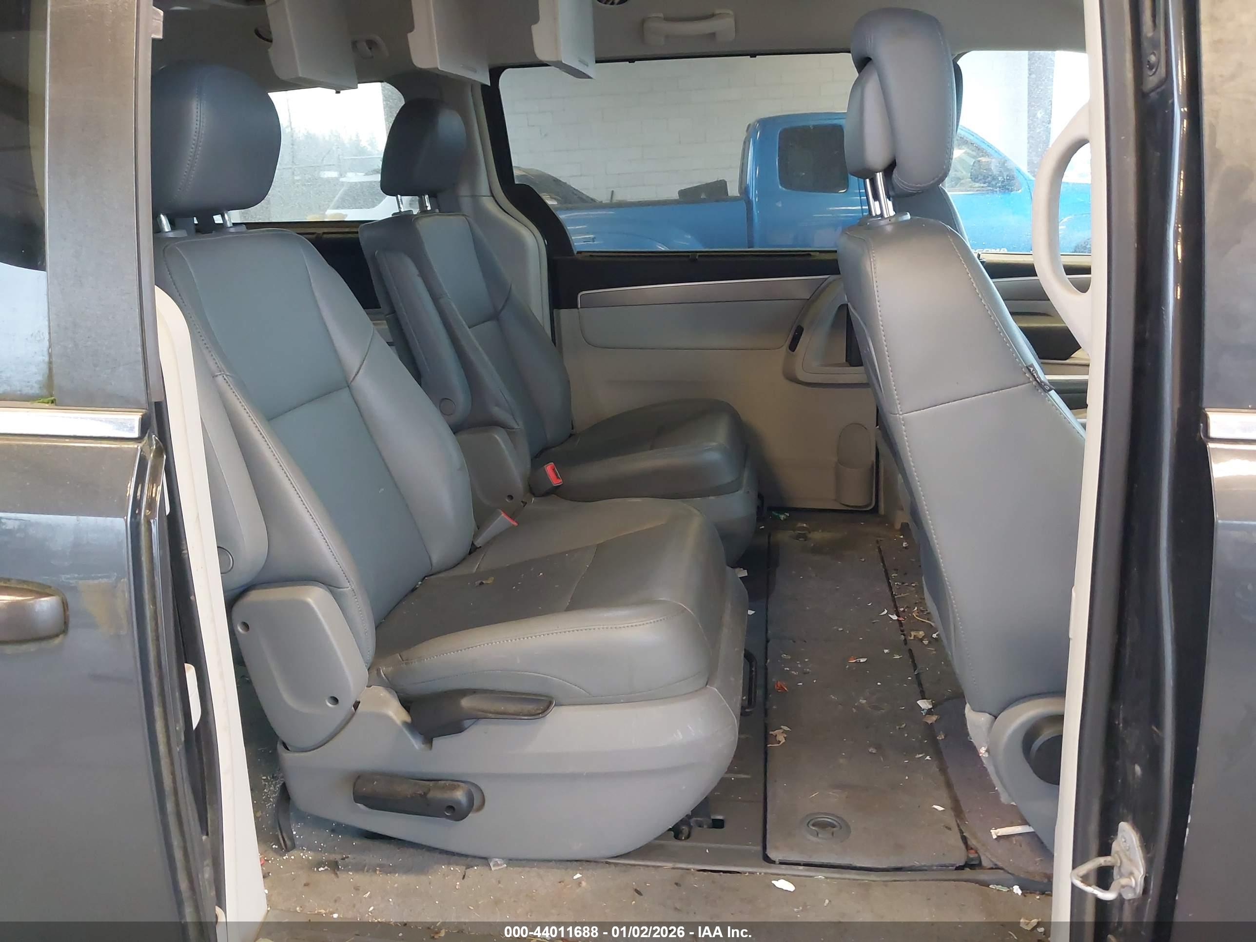 VOLKSWAGEN ROUTAN image 8