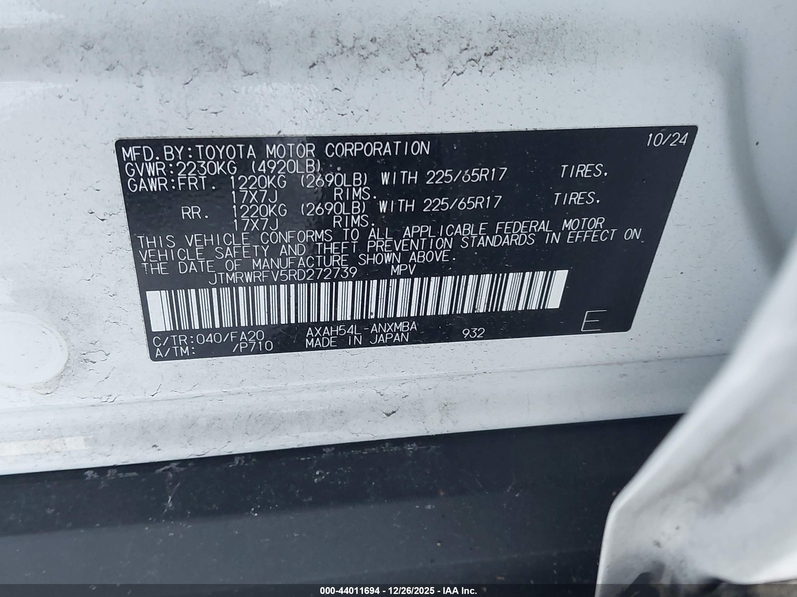 TOYOTA RAV4 image 9