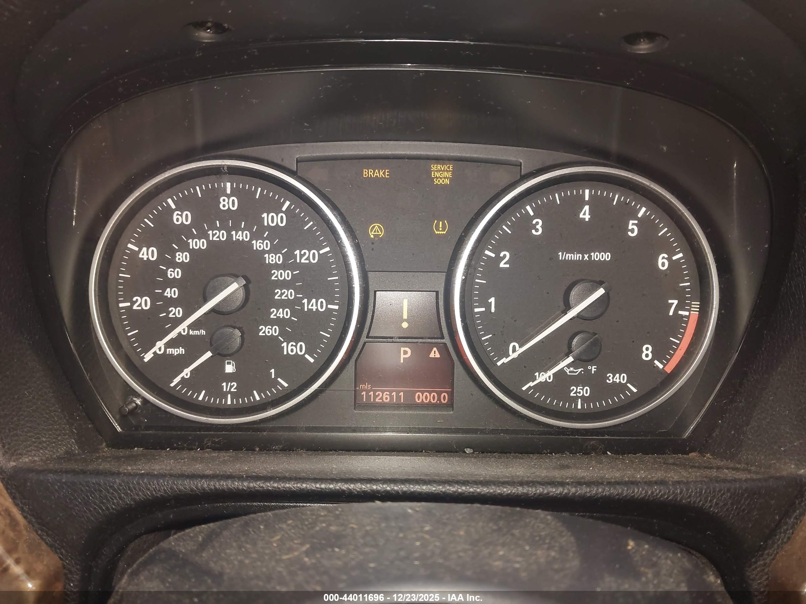 BMW 328XI image 7