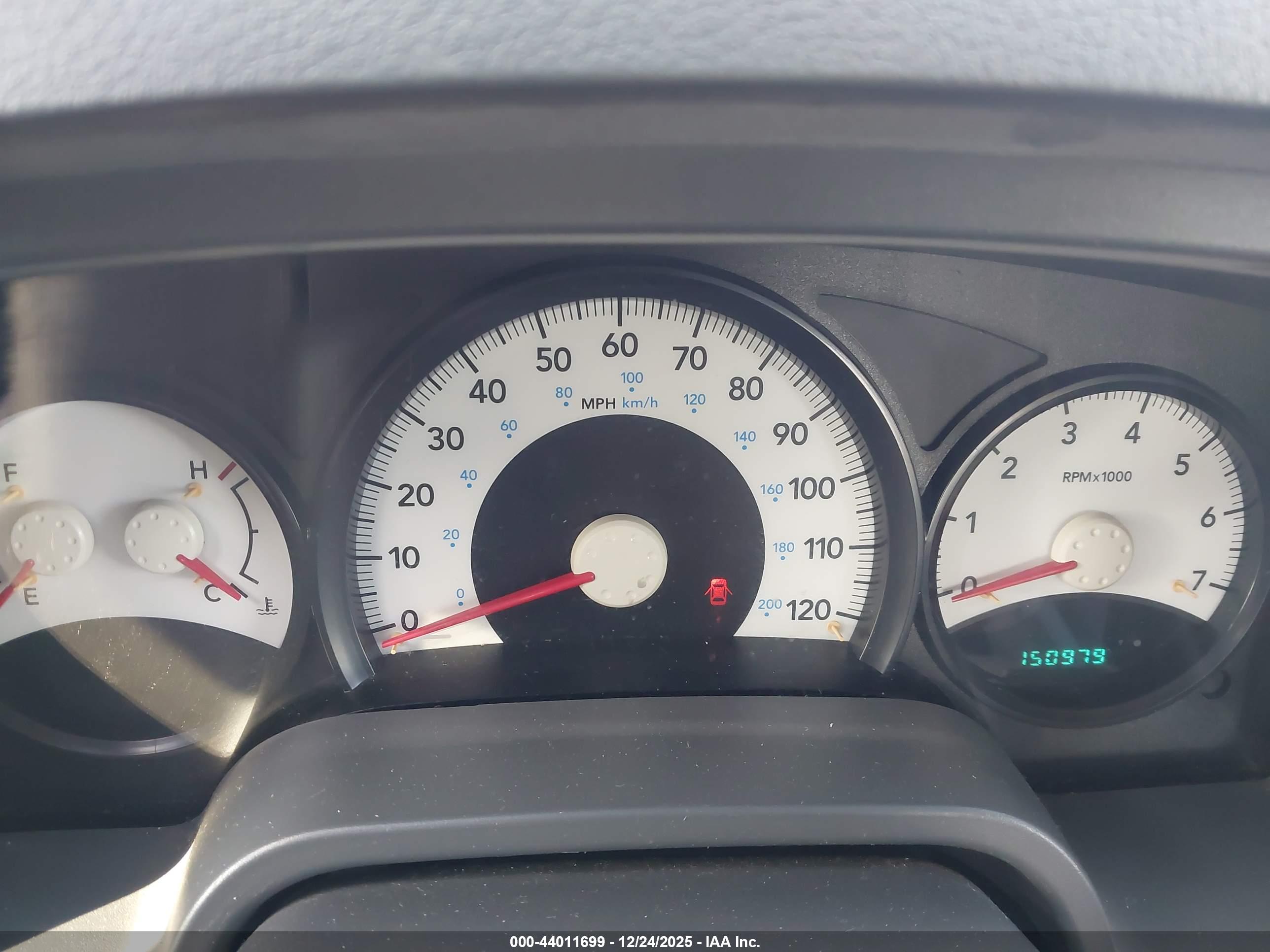 DODGE DAKOTA image 7