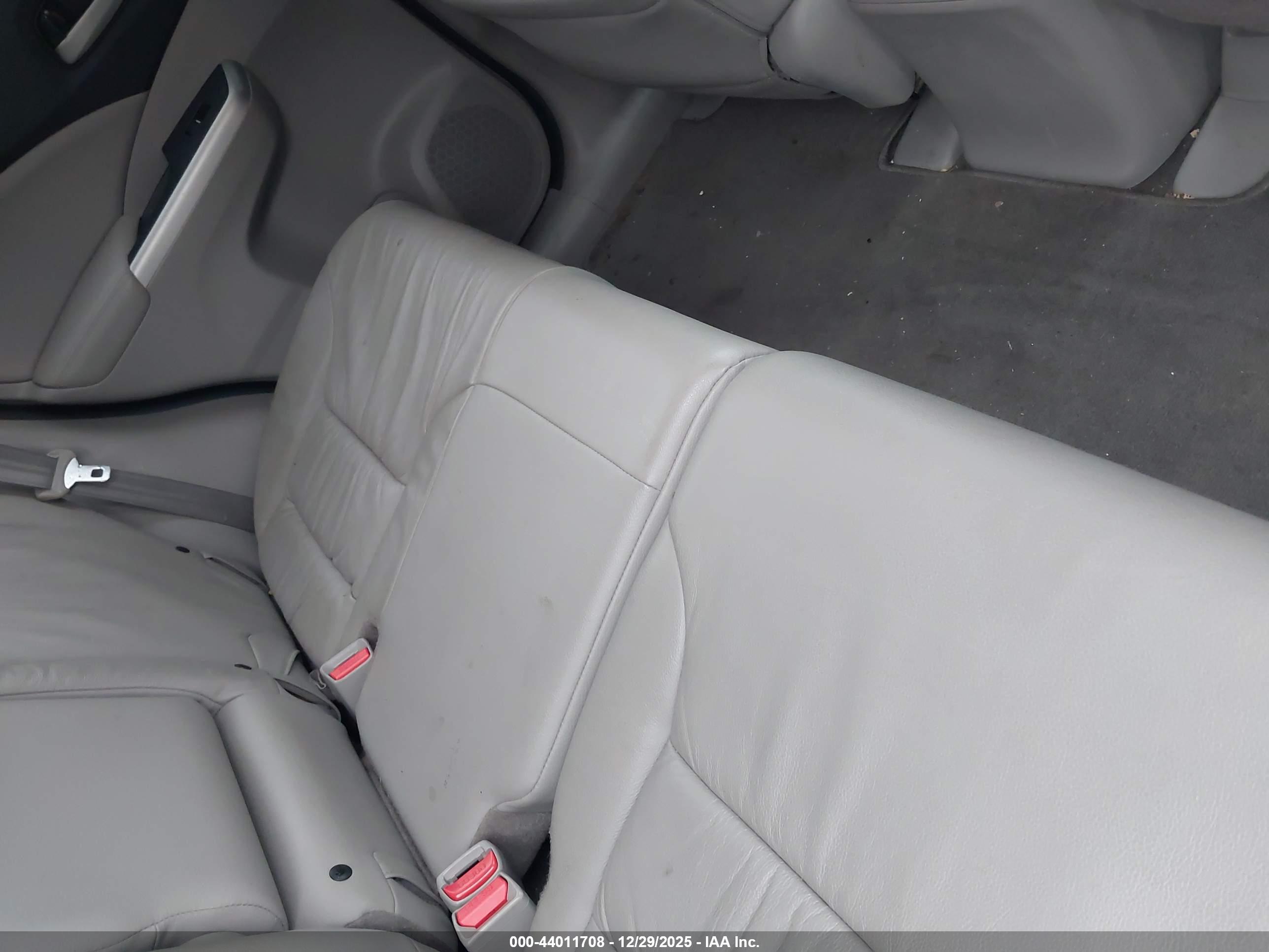 HONDA CR-V image 8