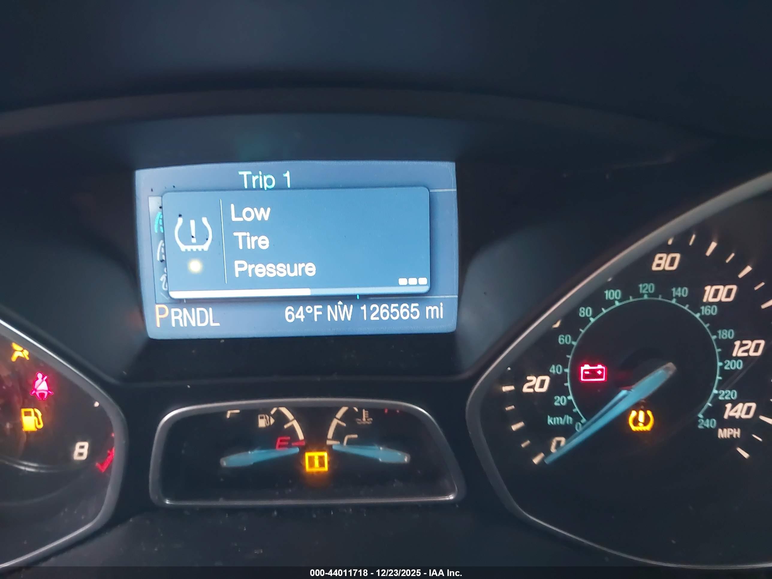 FORD FOCUS image 7