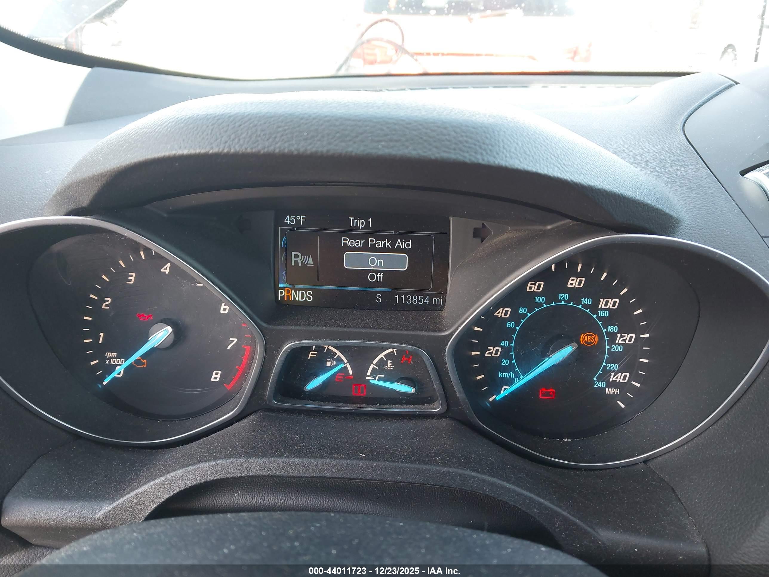 FORD ESCAPE image 7
