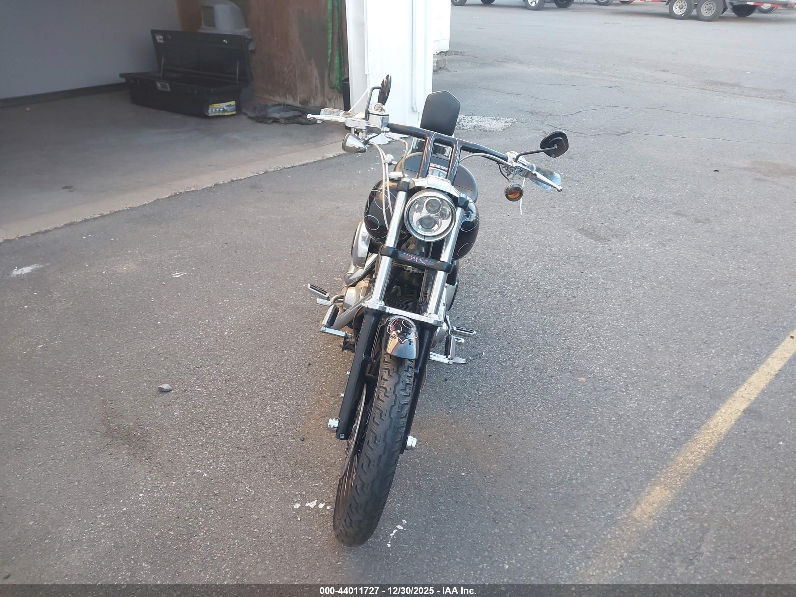 HARLEY-DAVIDSON FXDLI image 5