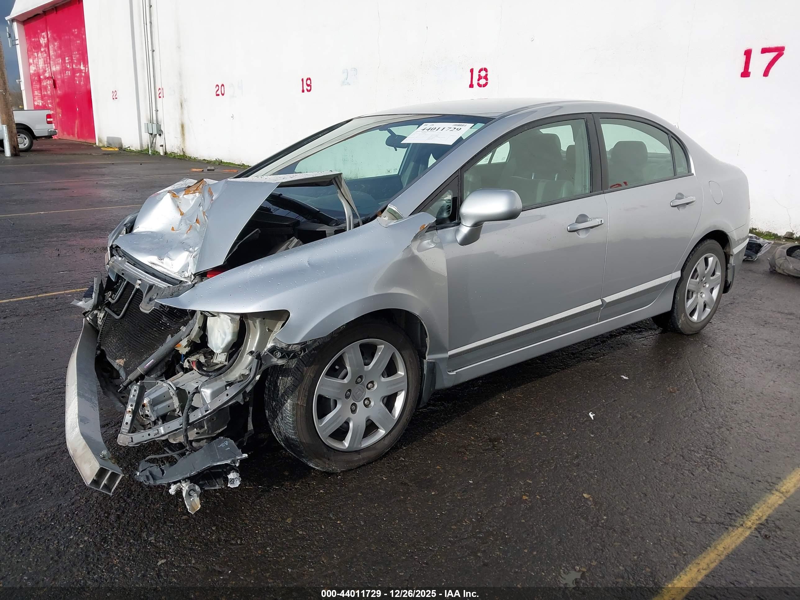 HONDA CIVIC image 2