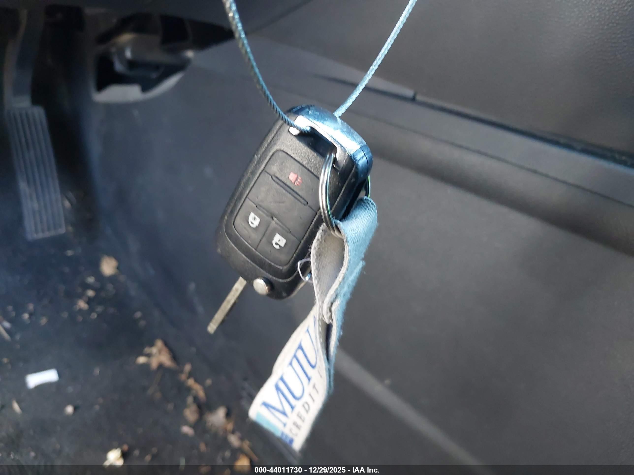 CHEVROLET EQUINOX image 11