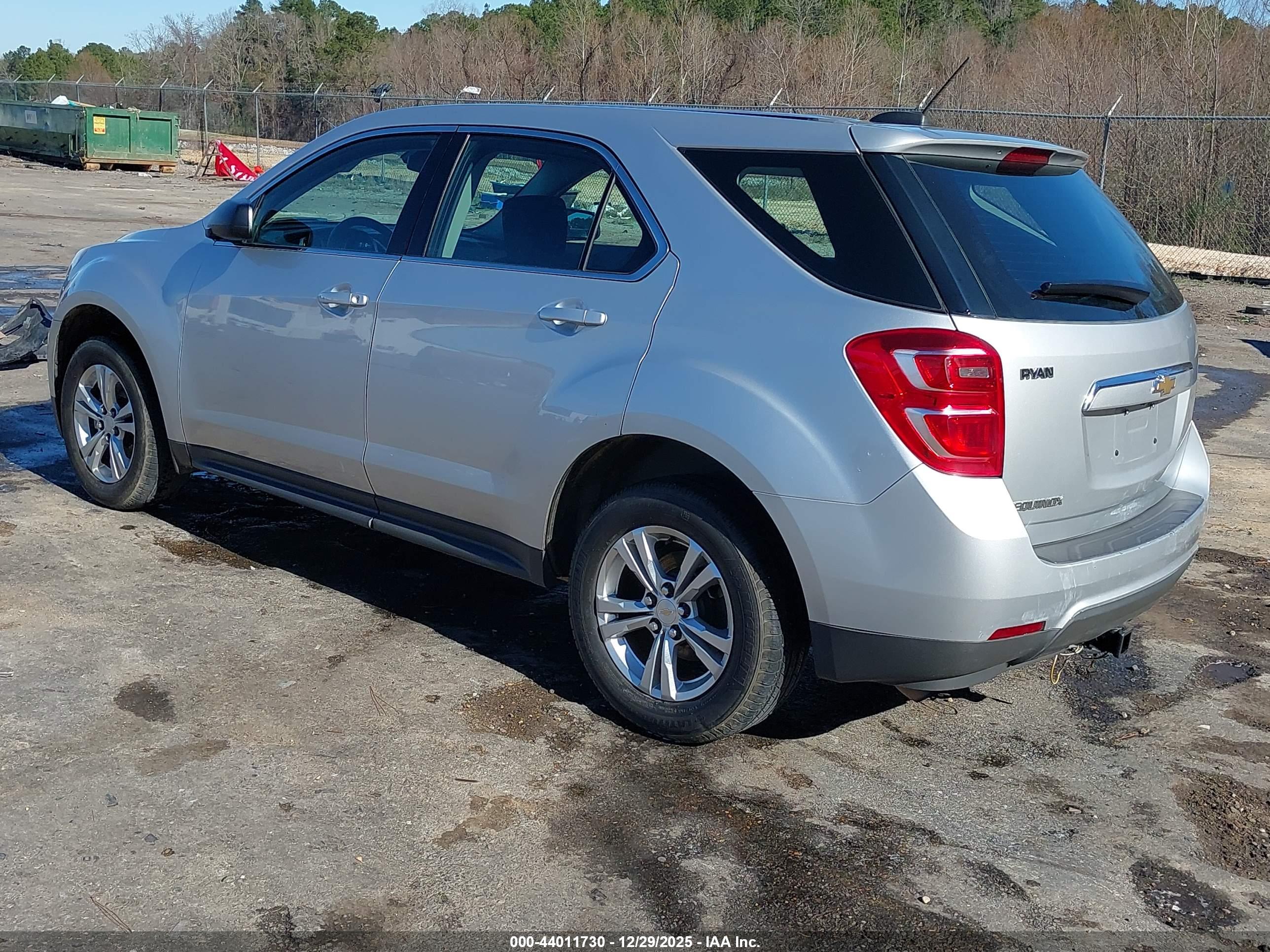 CHEVROLET EQUINOX image 3