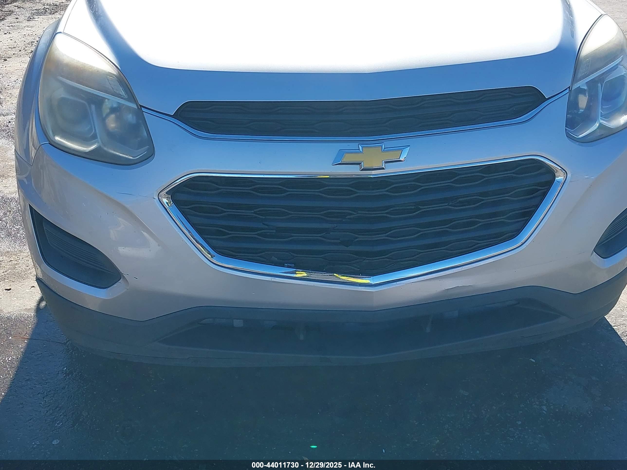 CHEVROLET EQUINOX image 6