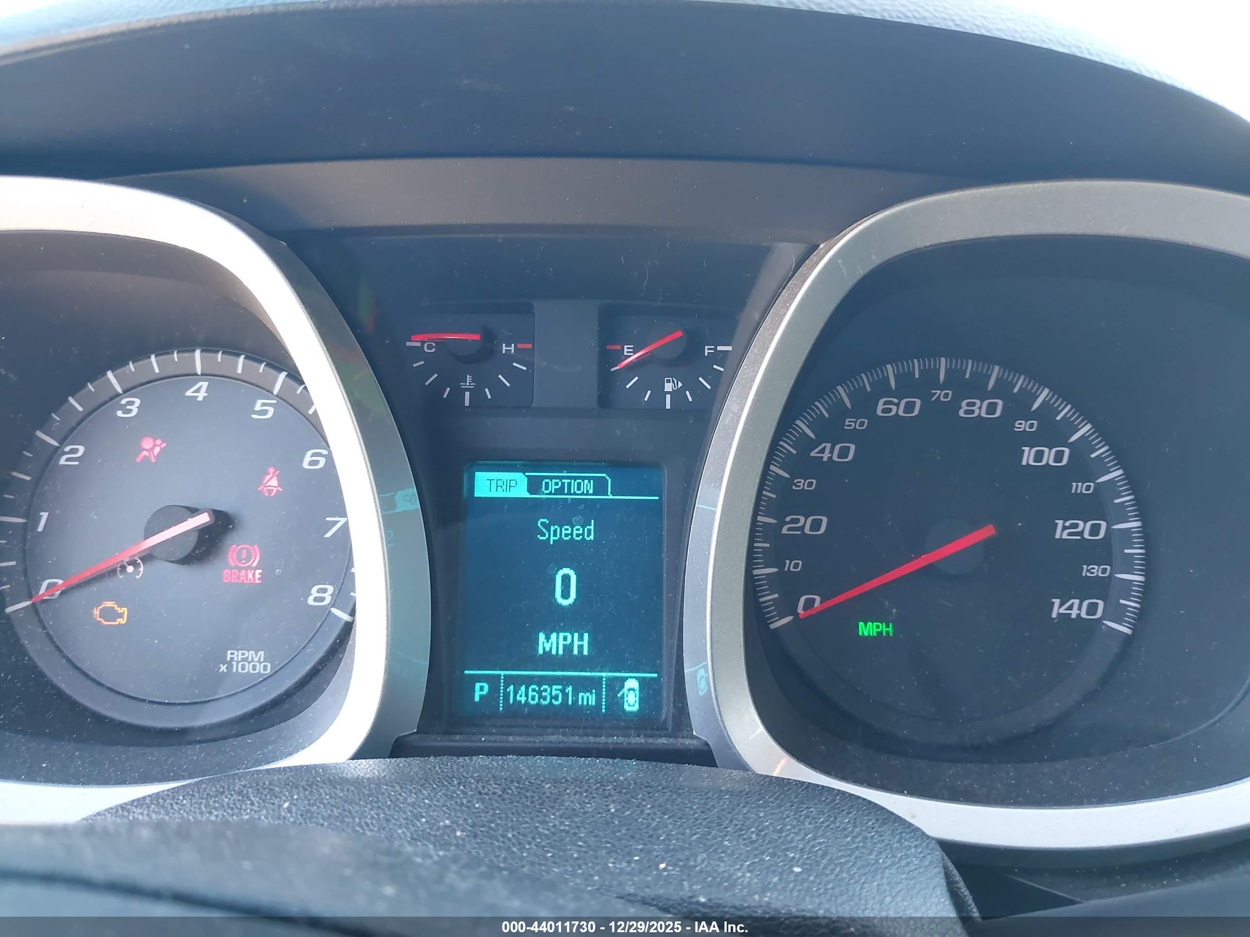 CHEVROLET EQUINOX image 7