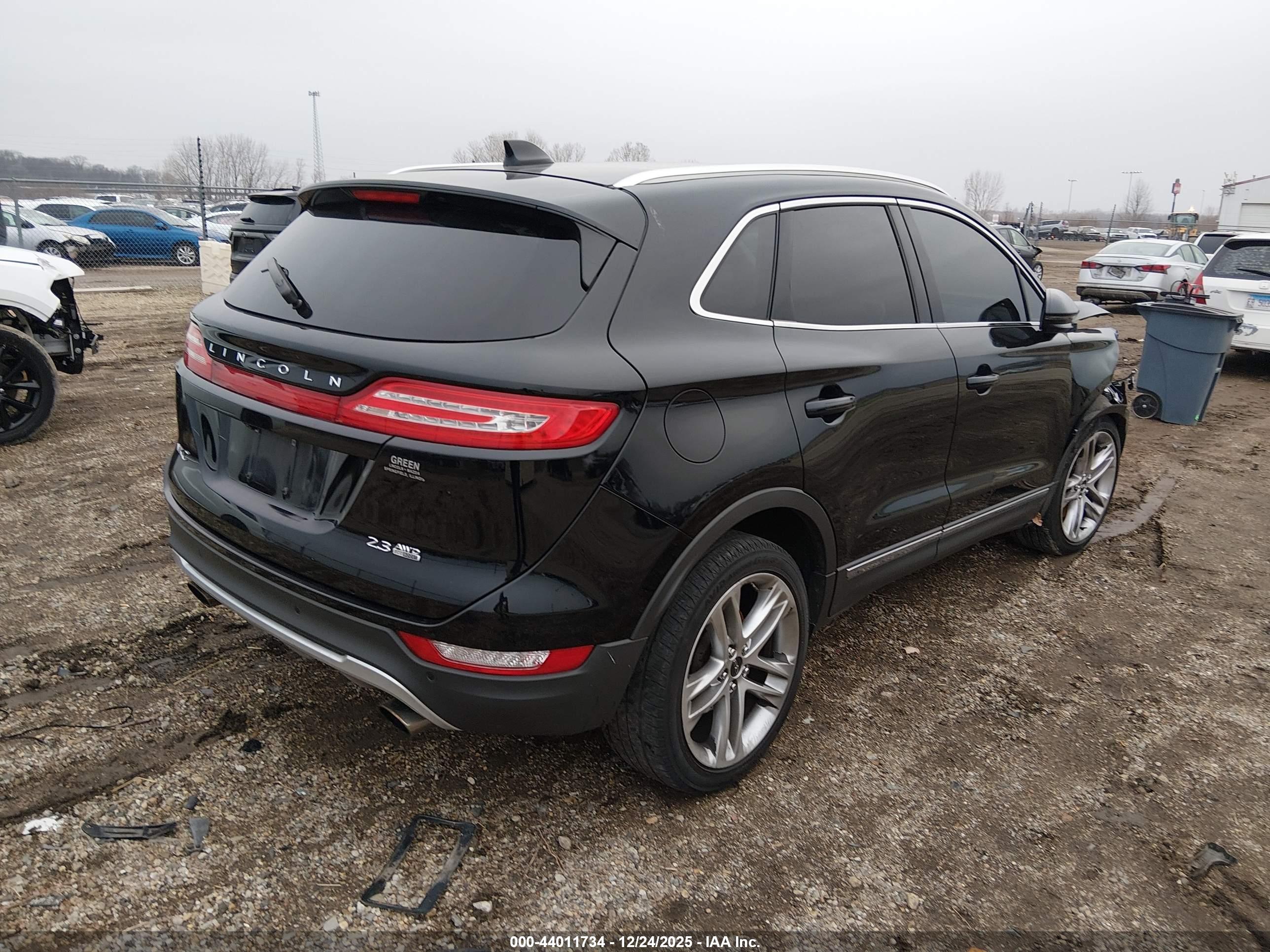 LINCOLN MKC image 4
