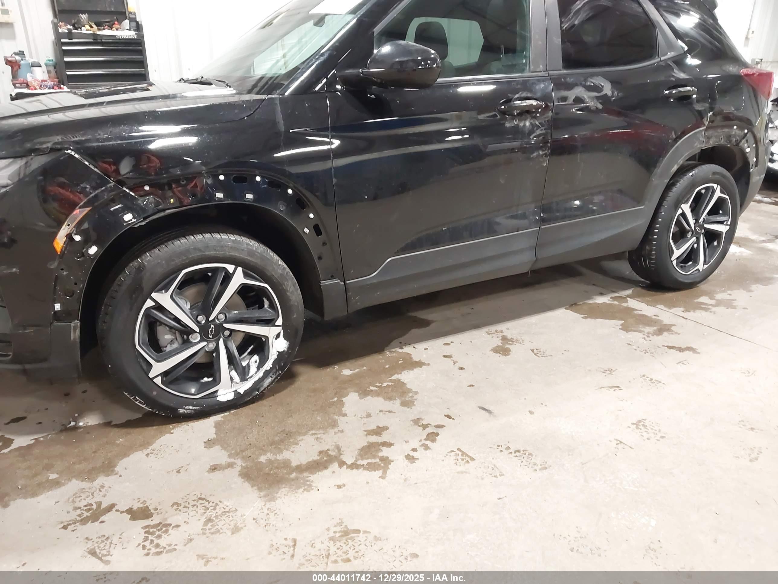 CHEVROLET TRAILBLAZER image 6