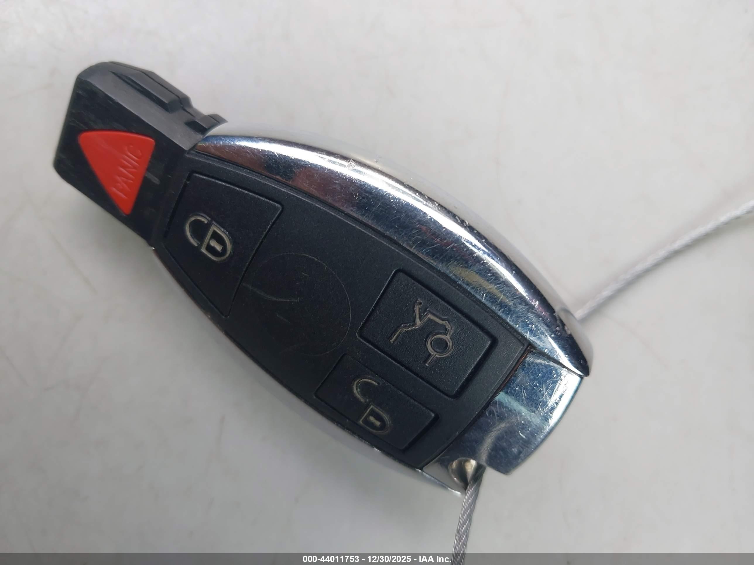 MERCEDES-BENZ C image 11