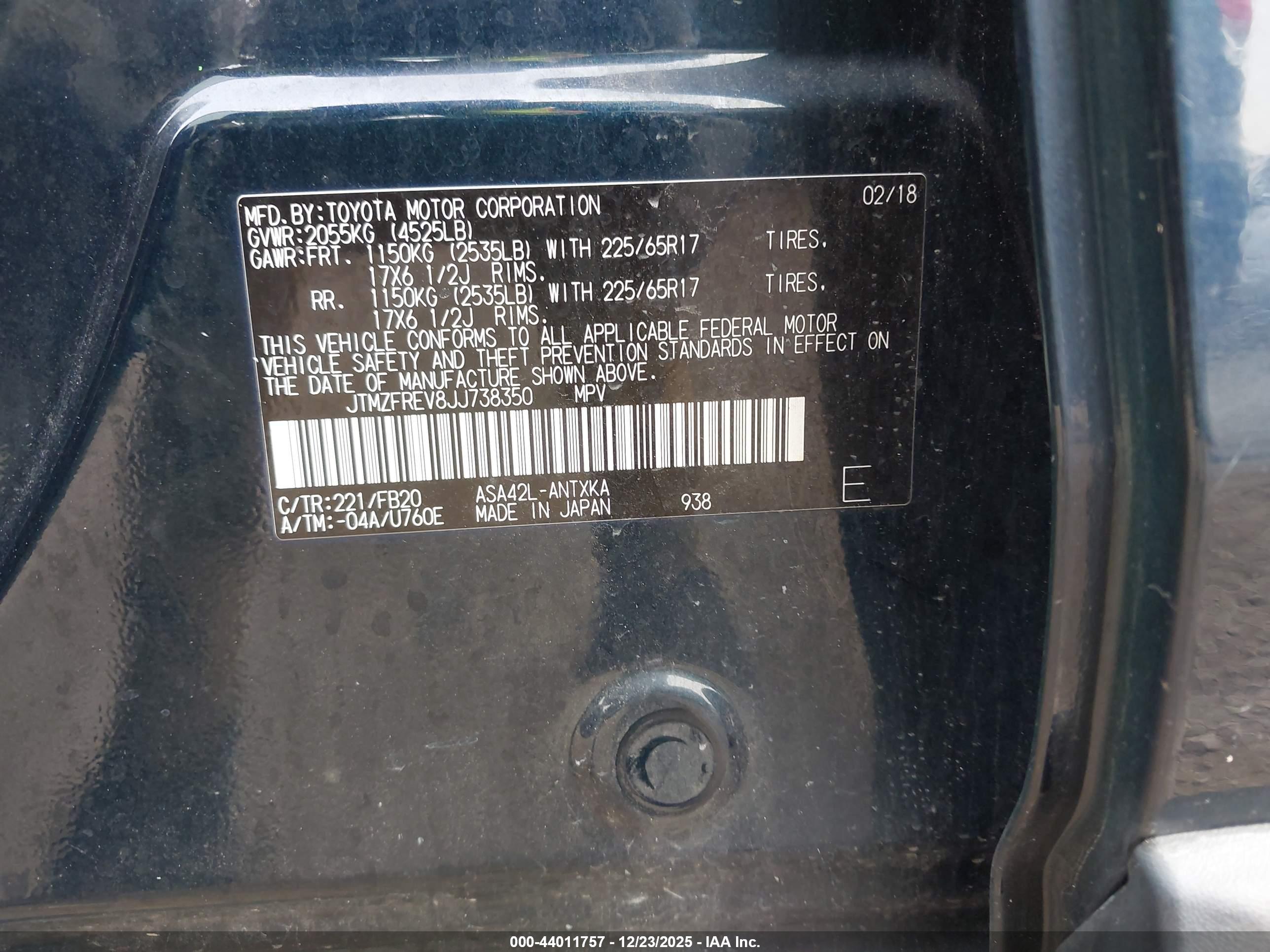 TOYOTA RAV4 image 9