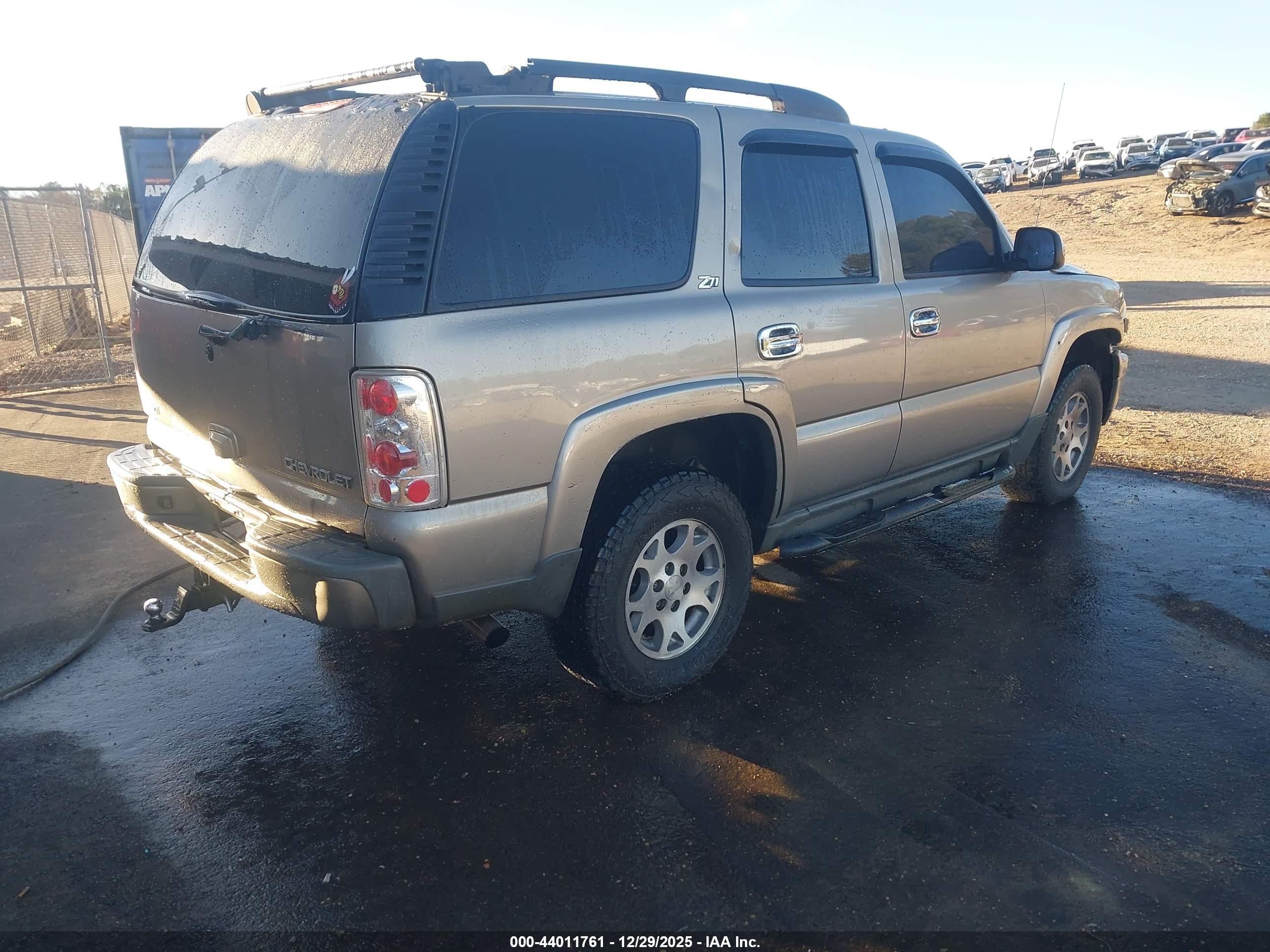 CHEVROLET TAHOE image 4