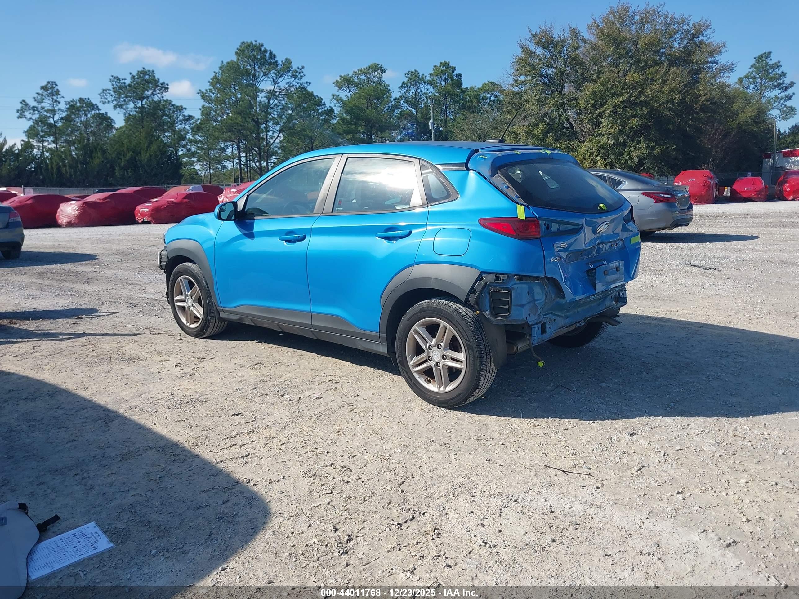 HYUNDAI KONA image 3