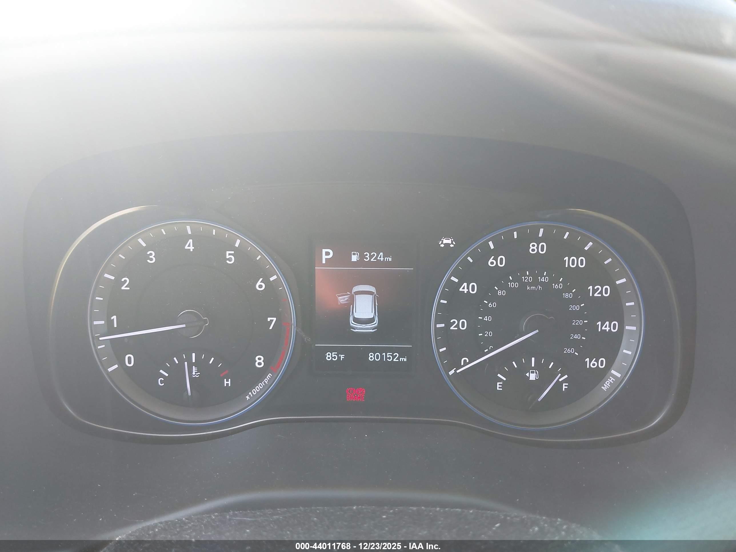 HYUNDAI KONA image 7