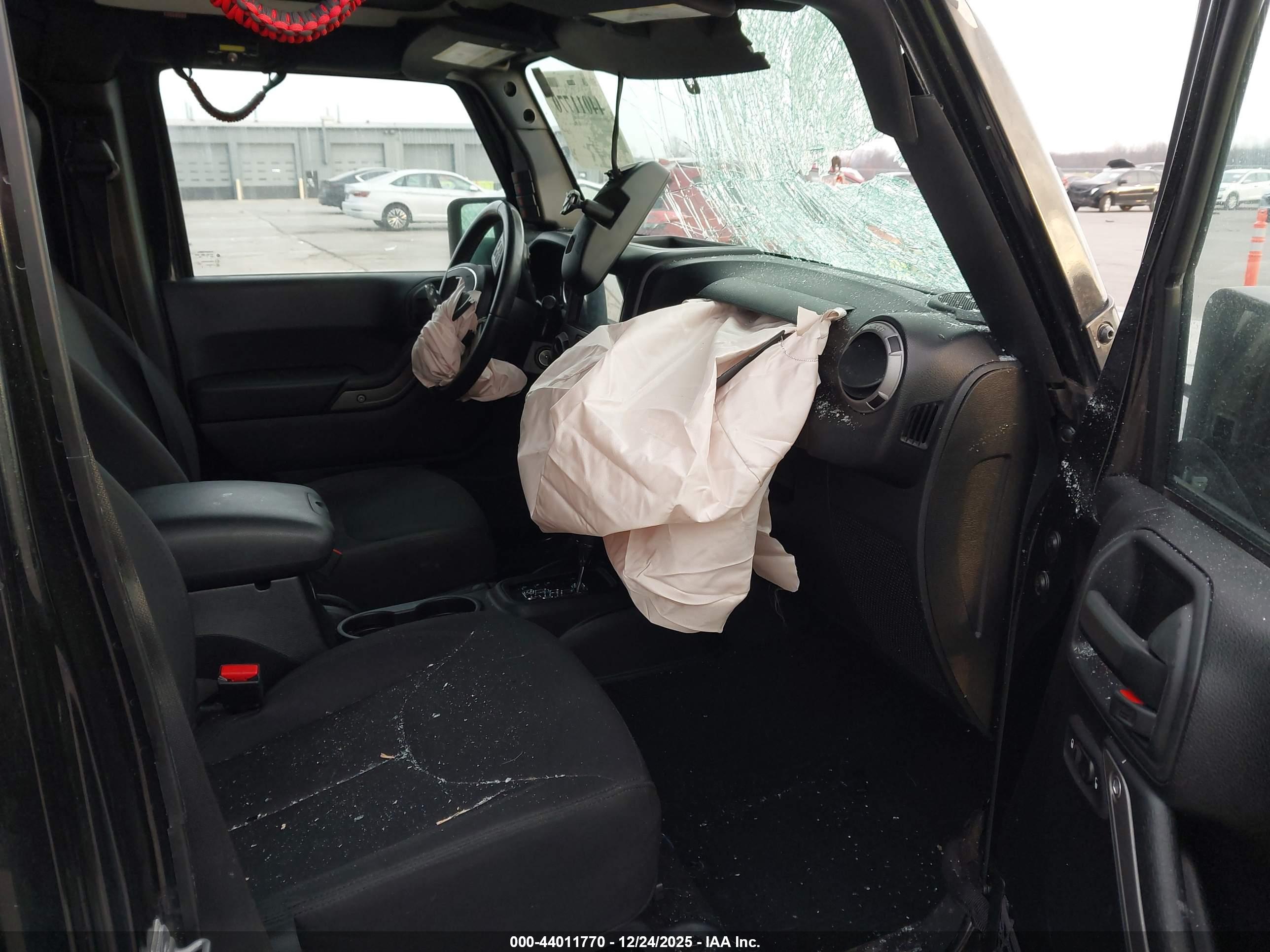 JEEP WRANGLER image 5