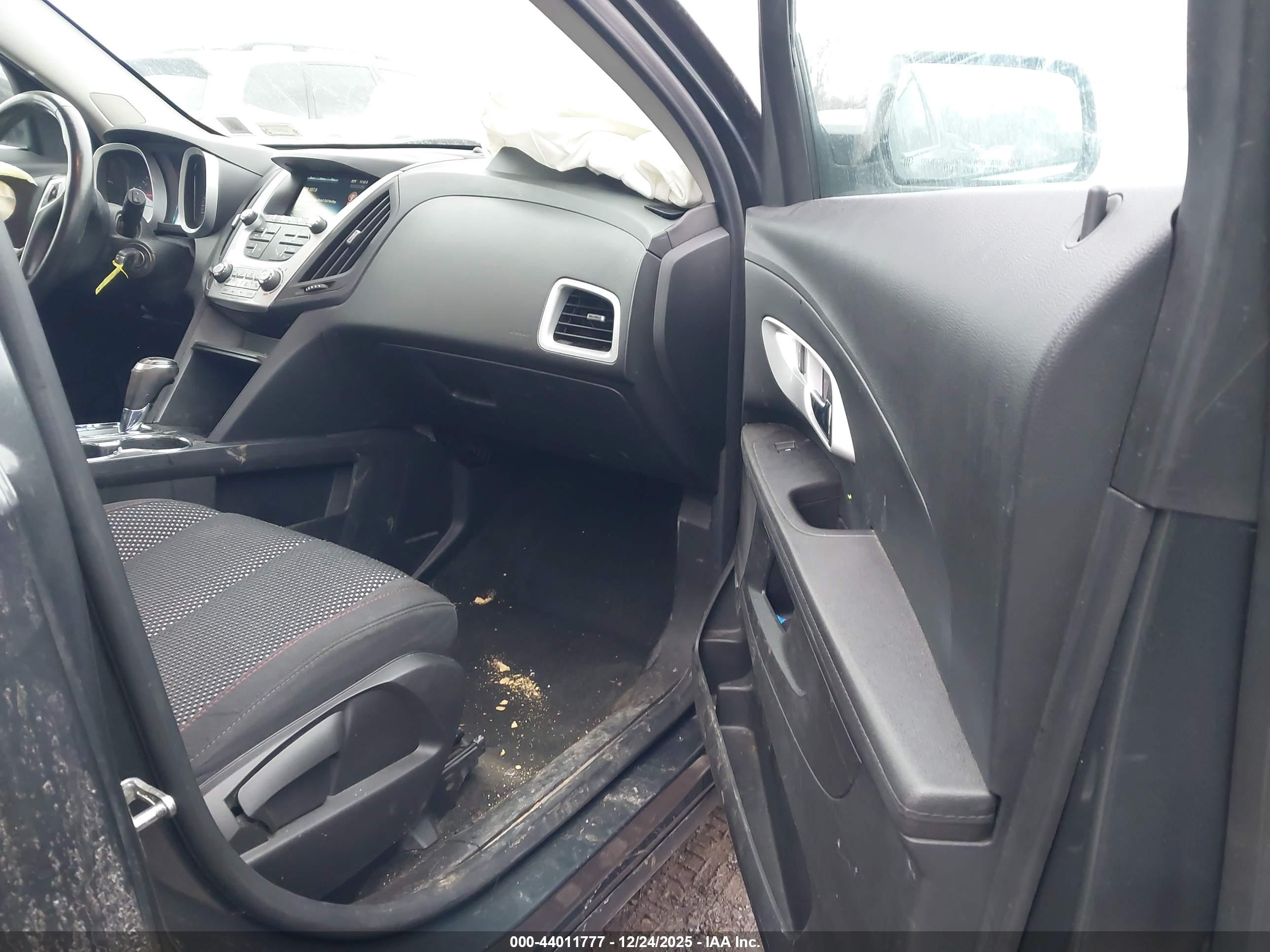 CHEVROLET EQUINOX image 5
