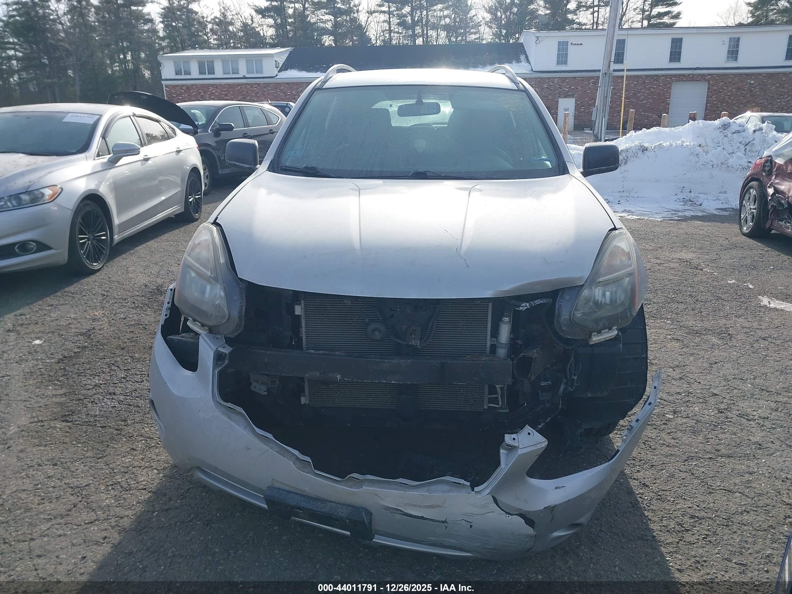 NISSAN ROGUE image 6