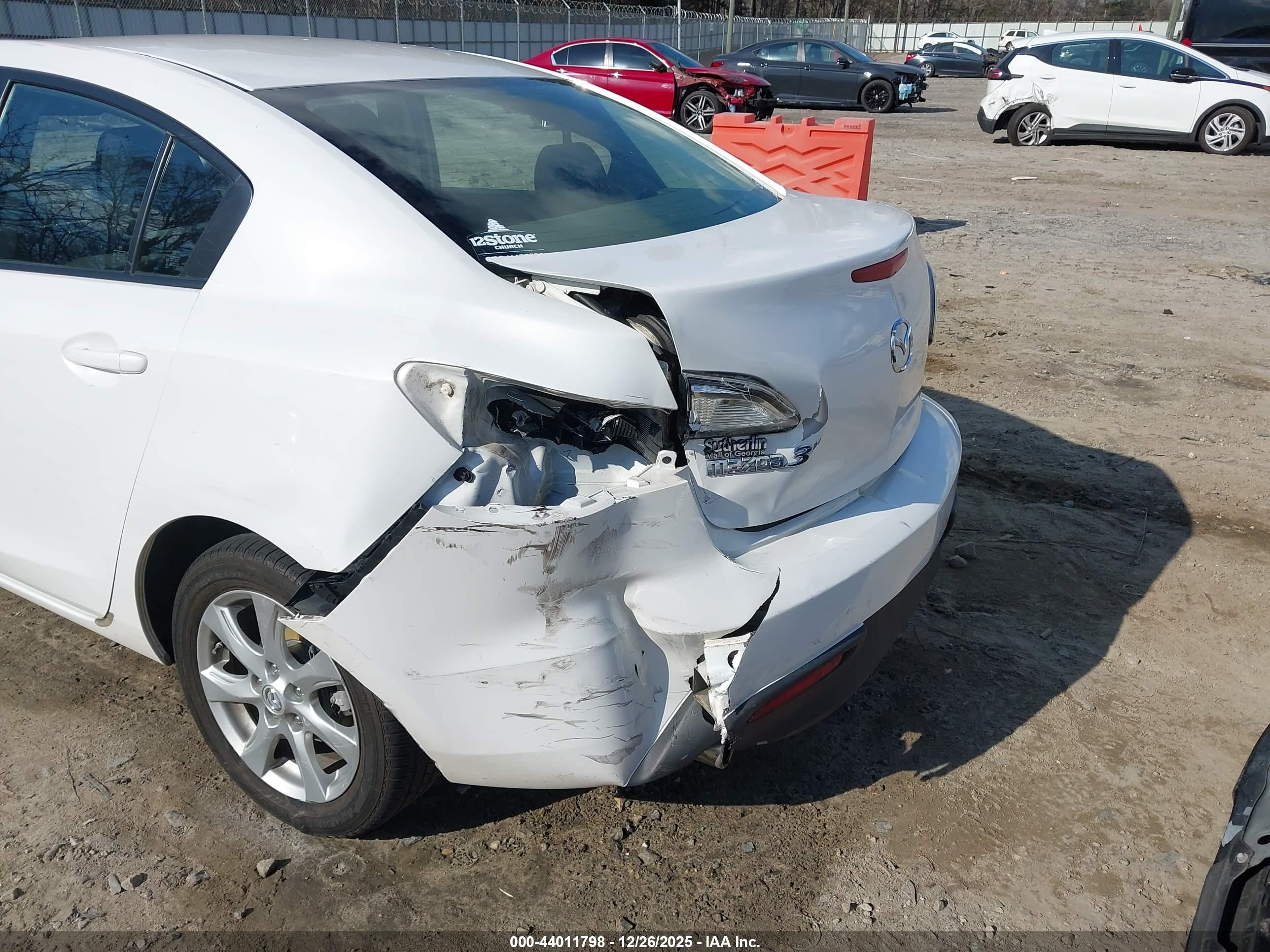 MAZDA MAZDA3 image 6