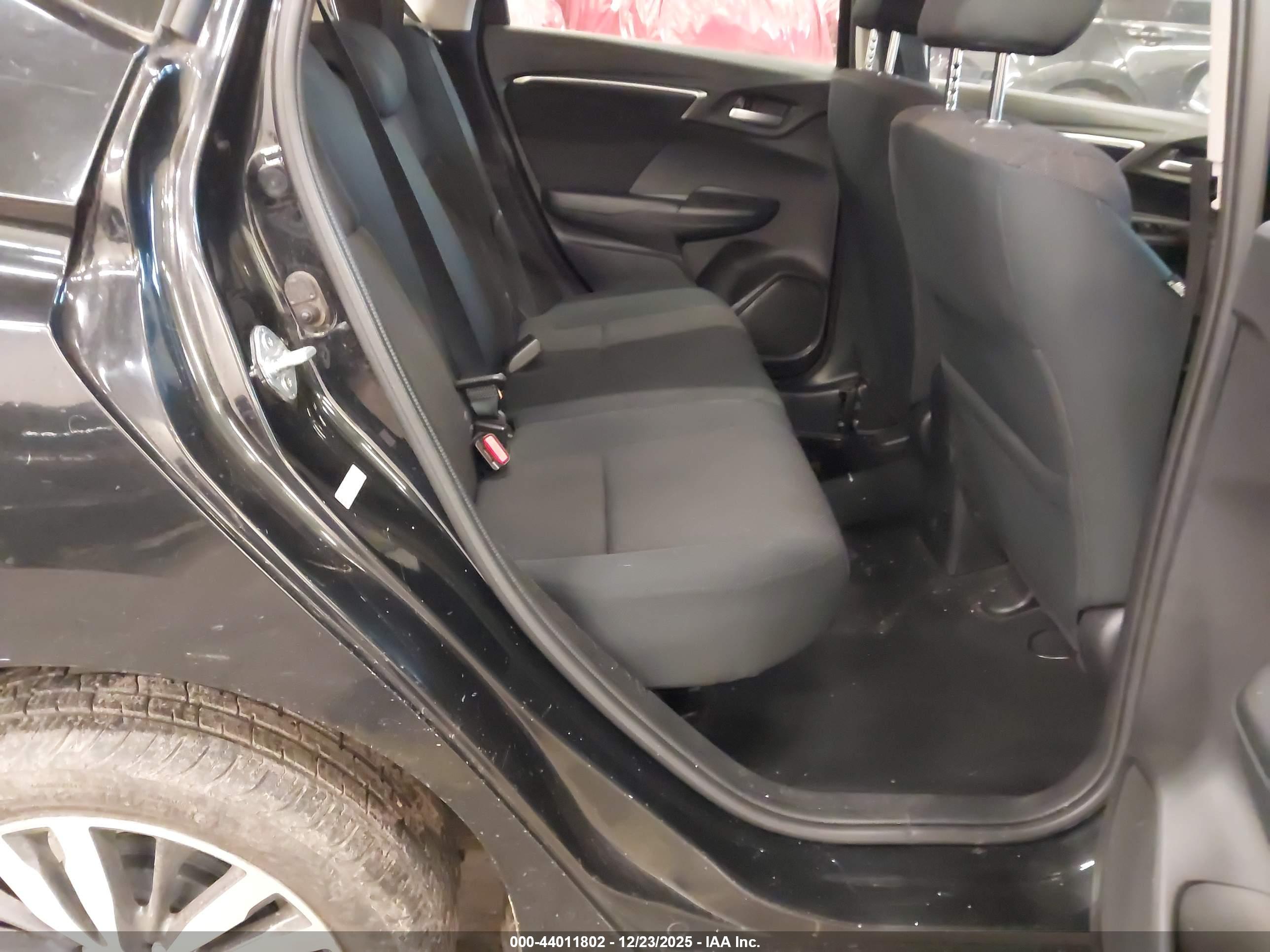 HONDA FIT image 8