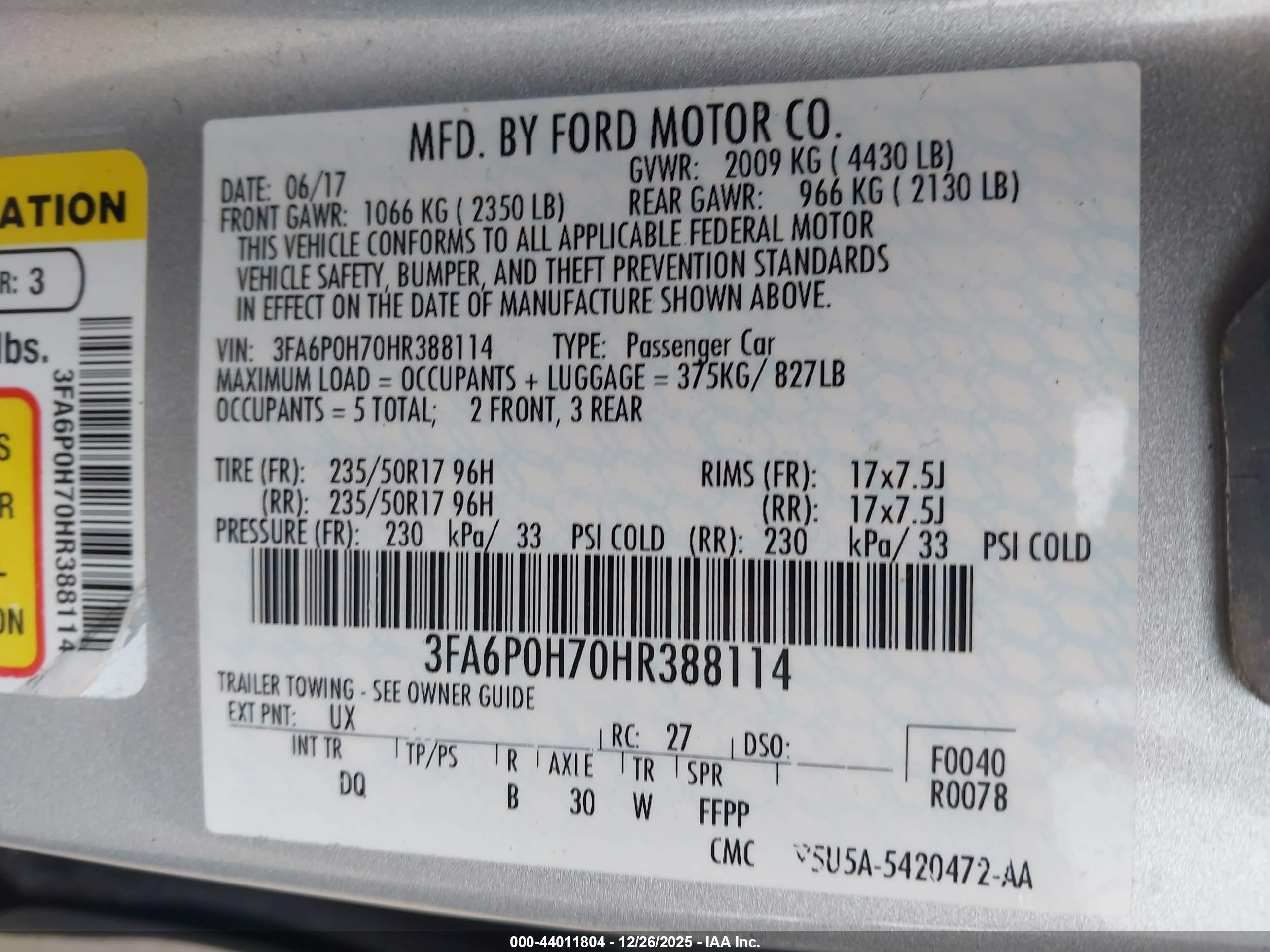 FORD FUSION image 9