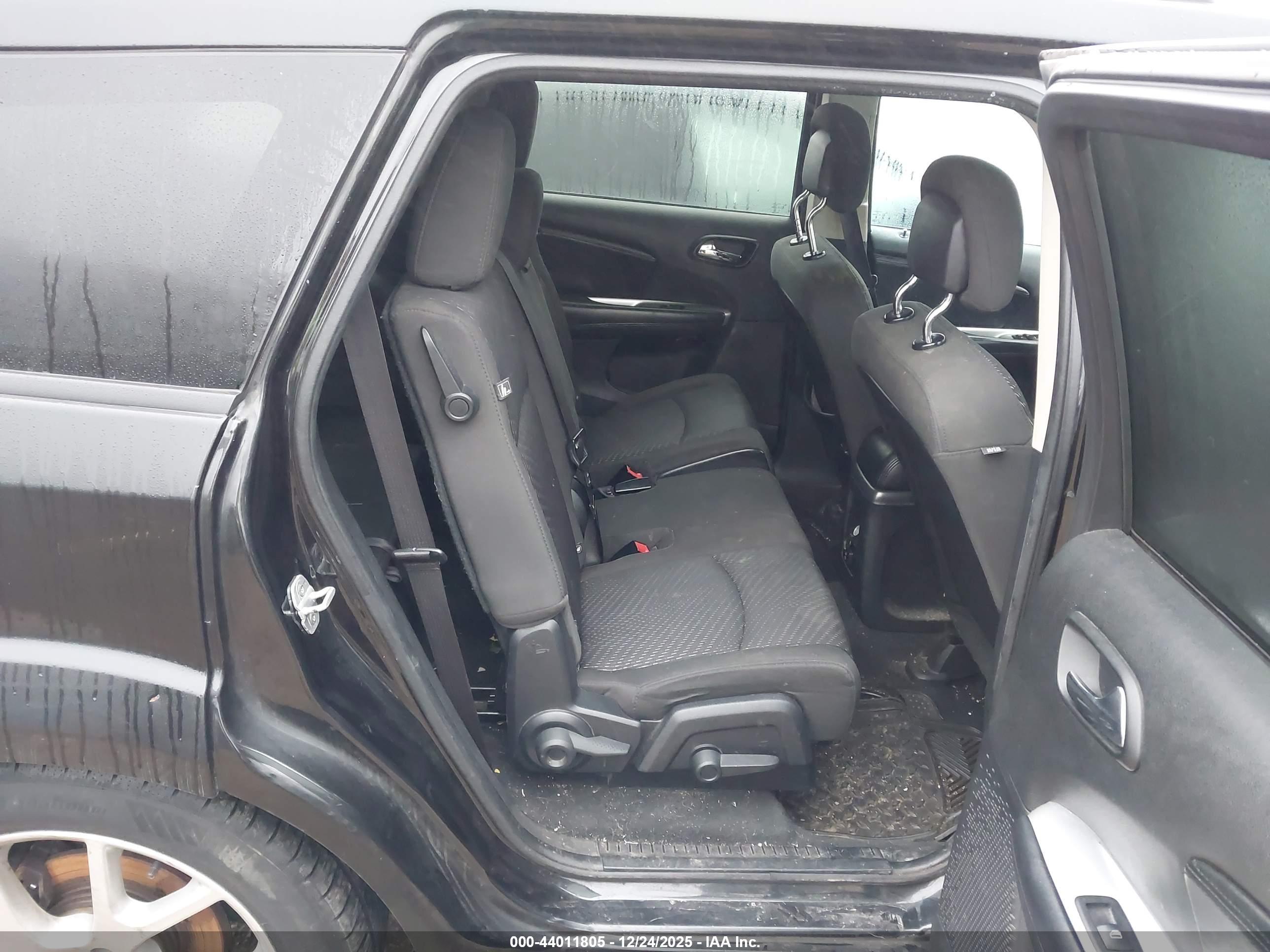 DODGE JOURNEY image 8