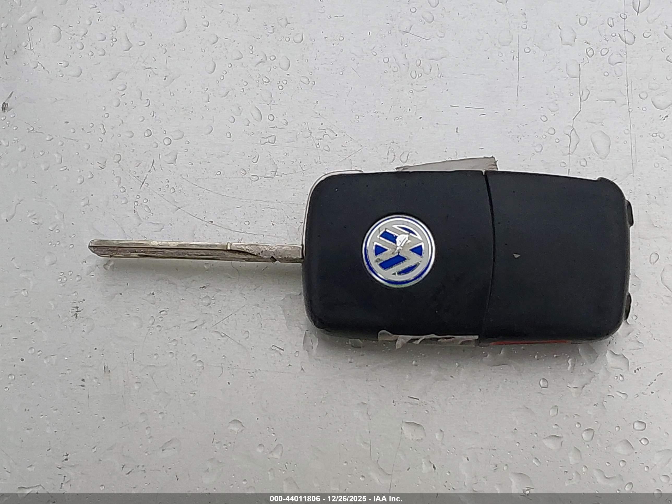 VOLKSWAGEN NEW image 11