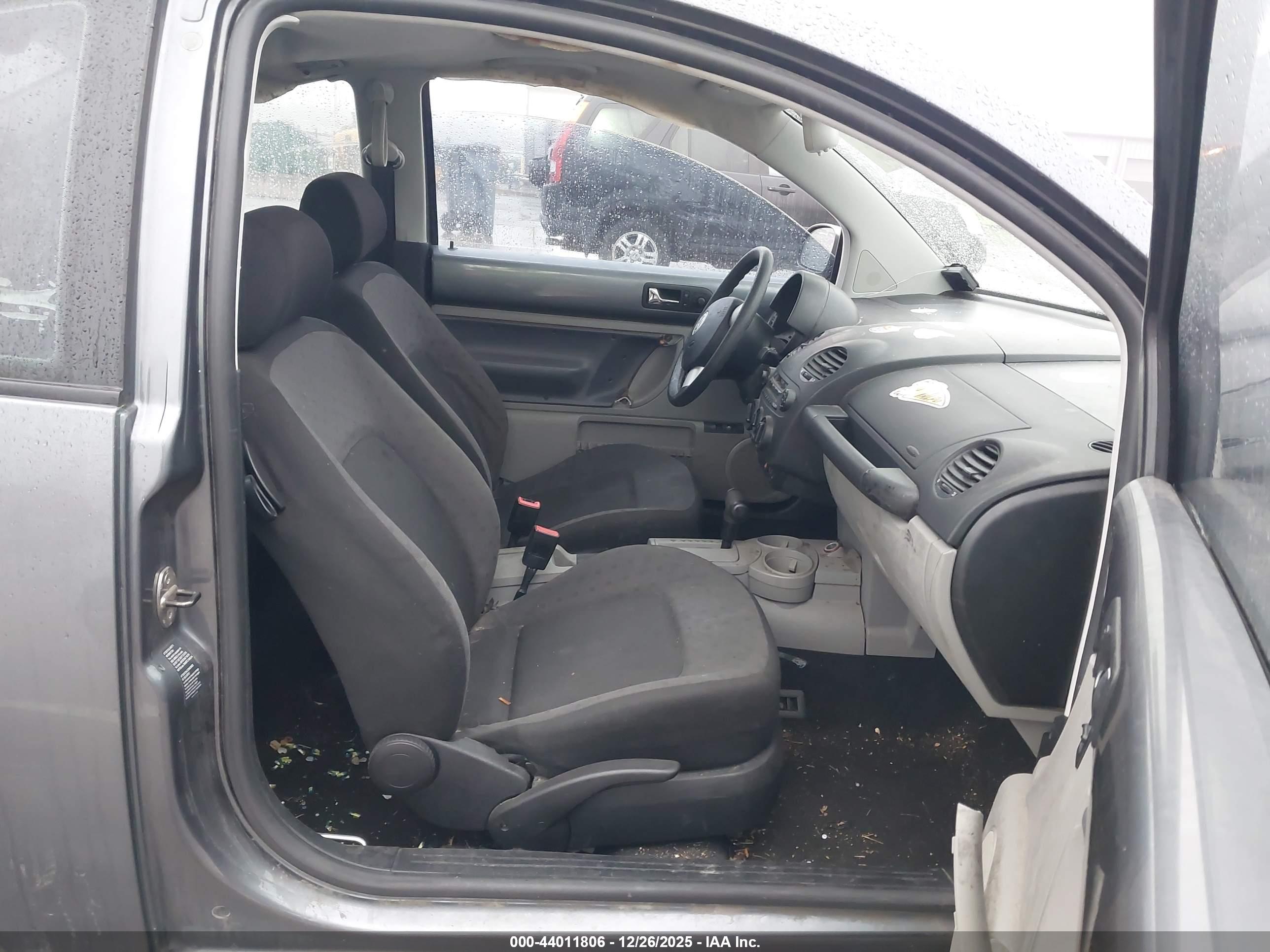VOLKSWAGEN NEW image 5