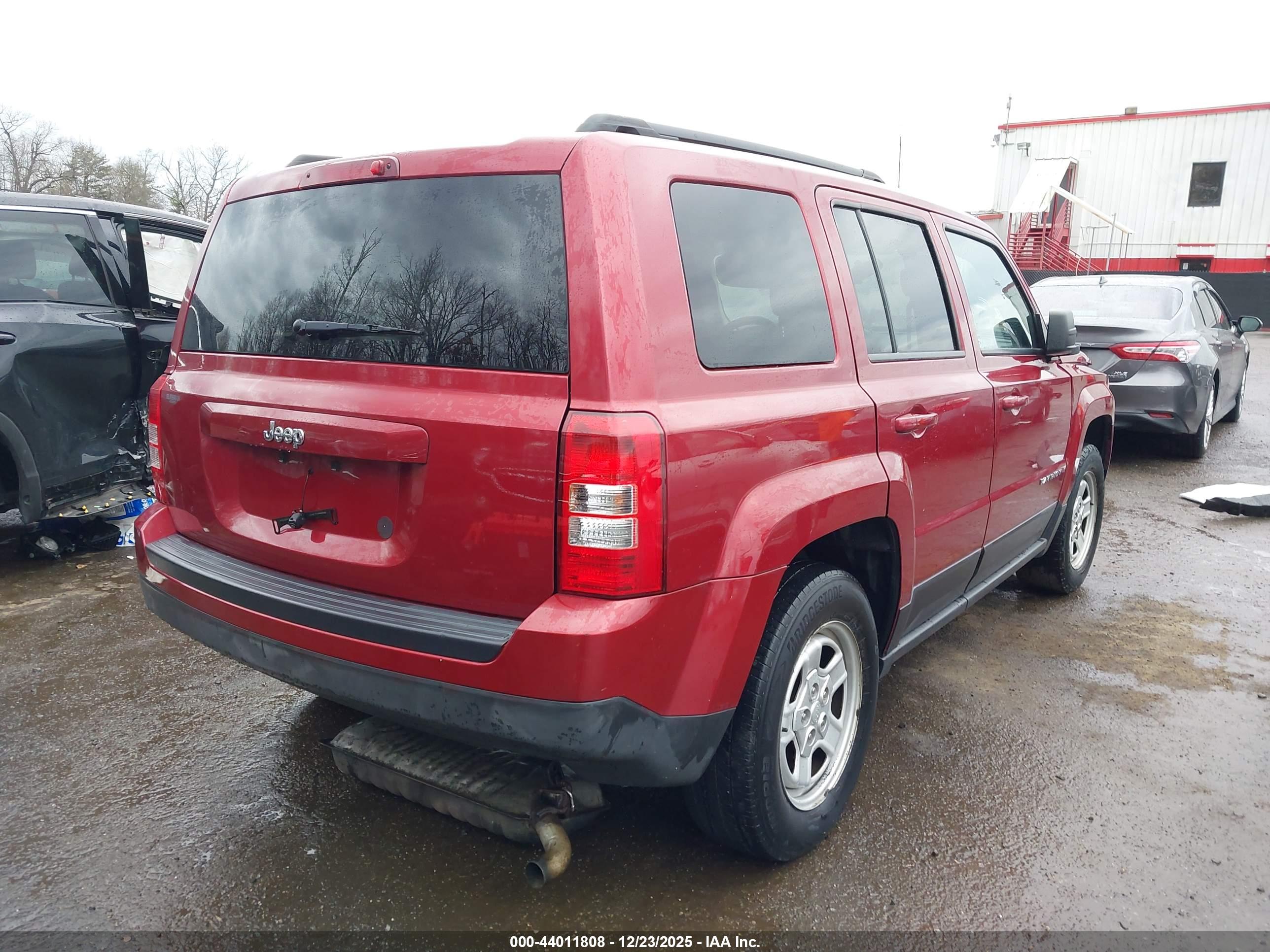 JEEP PATRIOT image 4