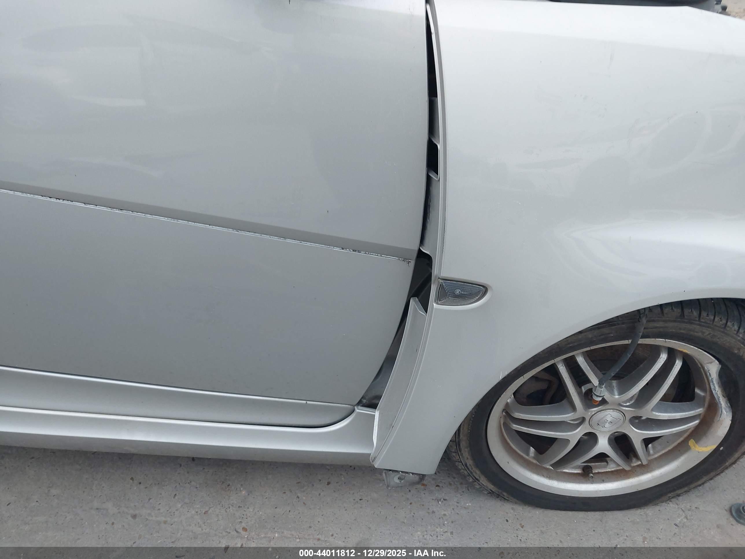 SMART FORTWO image 6