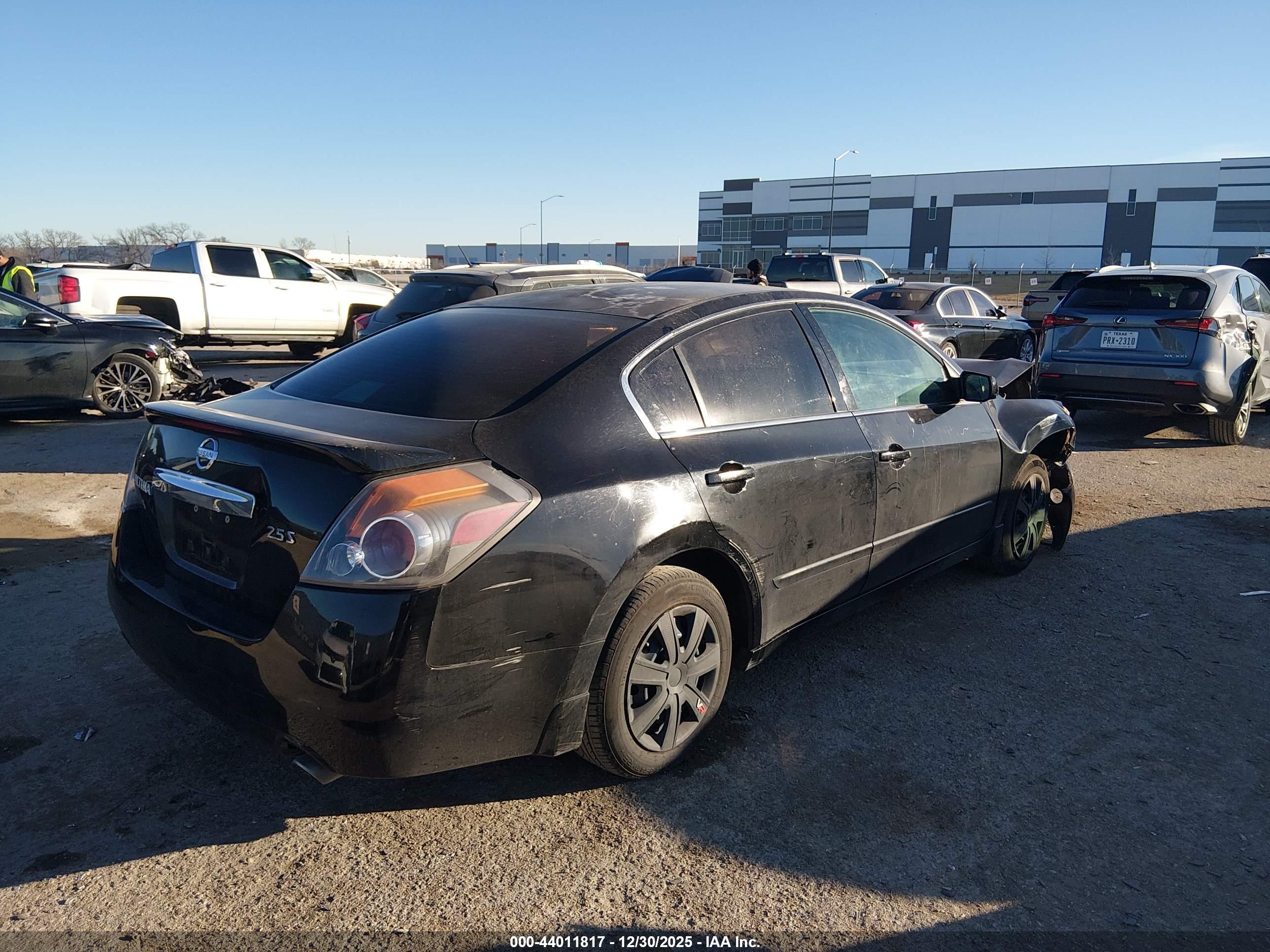 NISSAN ALTIMA image 4