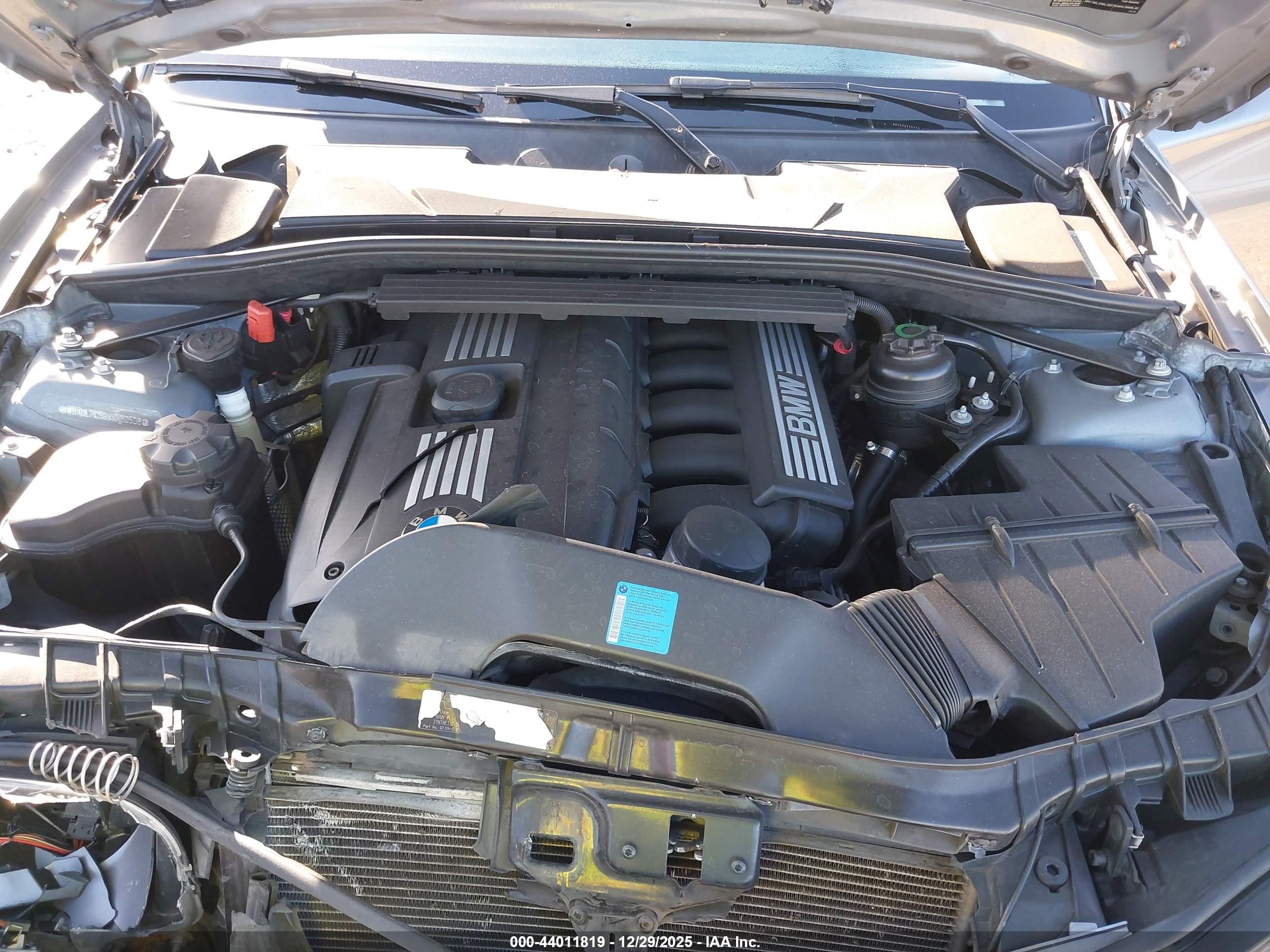 BMW 128I image 10