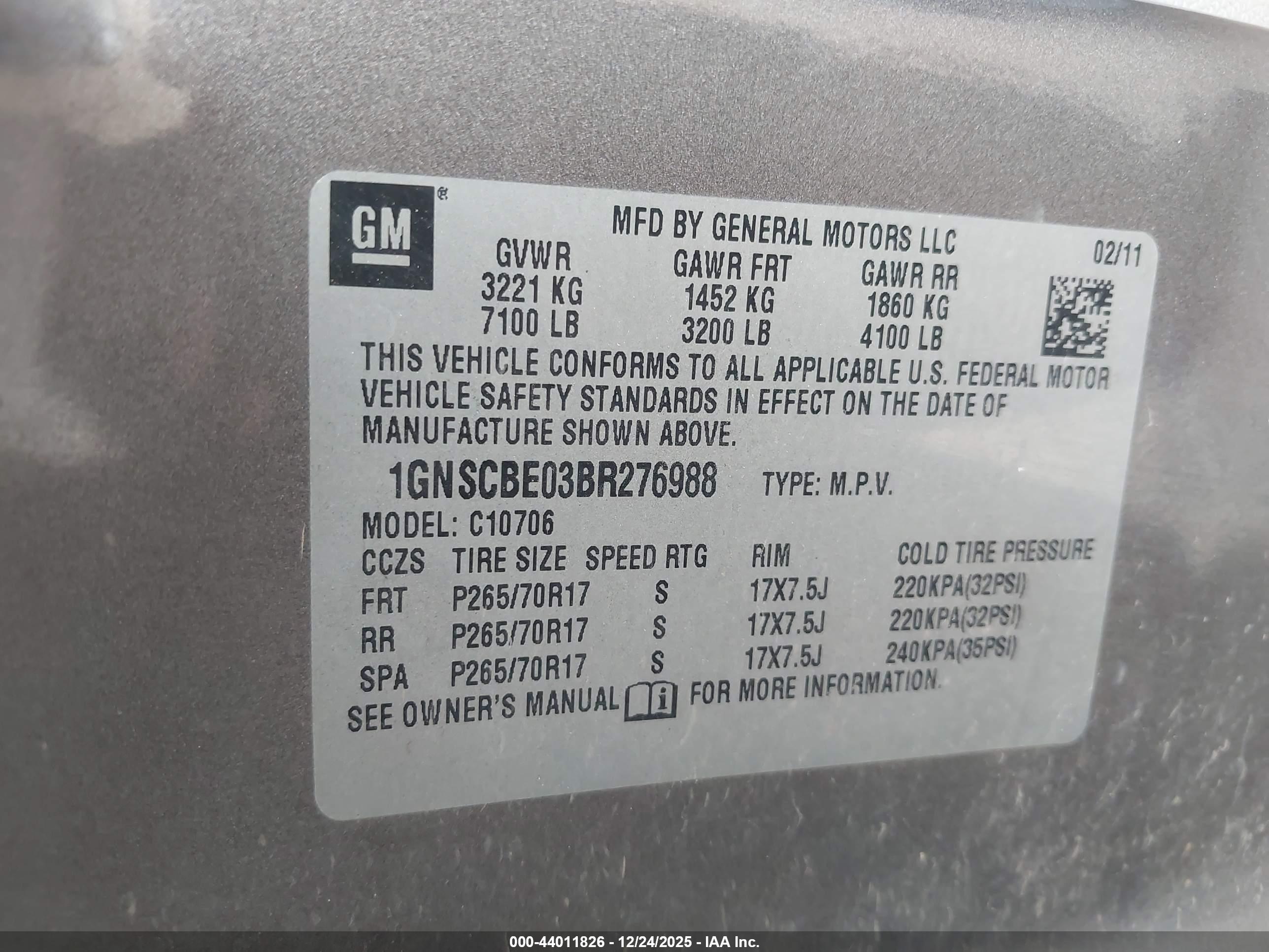 CHEVROLET TAHOE image 9