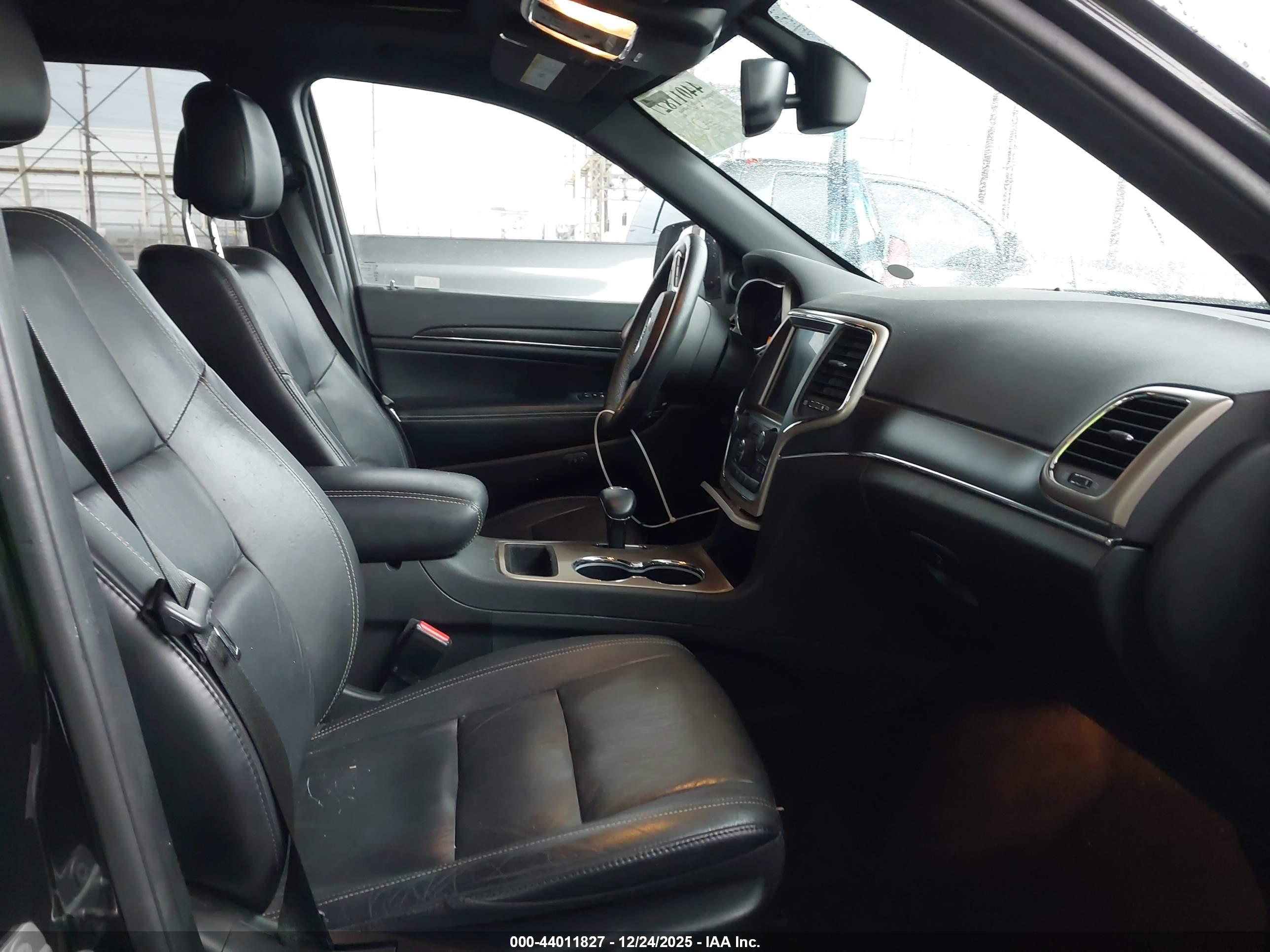 JEEP GRAND image 5