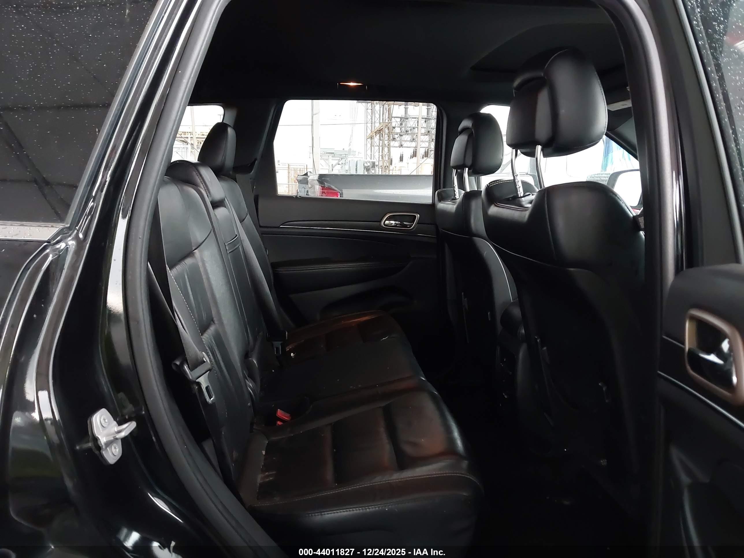 JEEP GRAND image 8