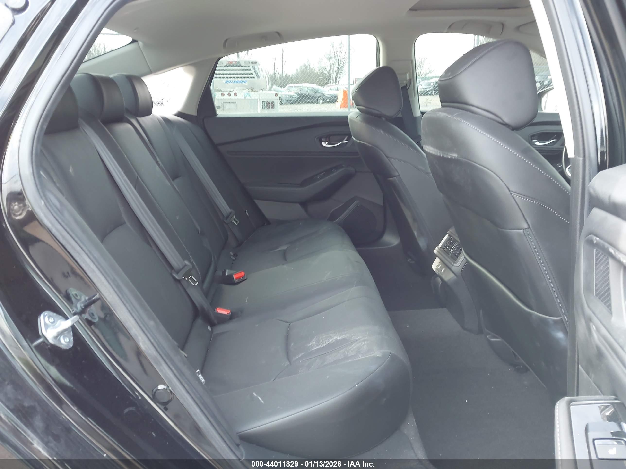 HONDA ACCORD image 8