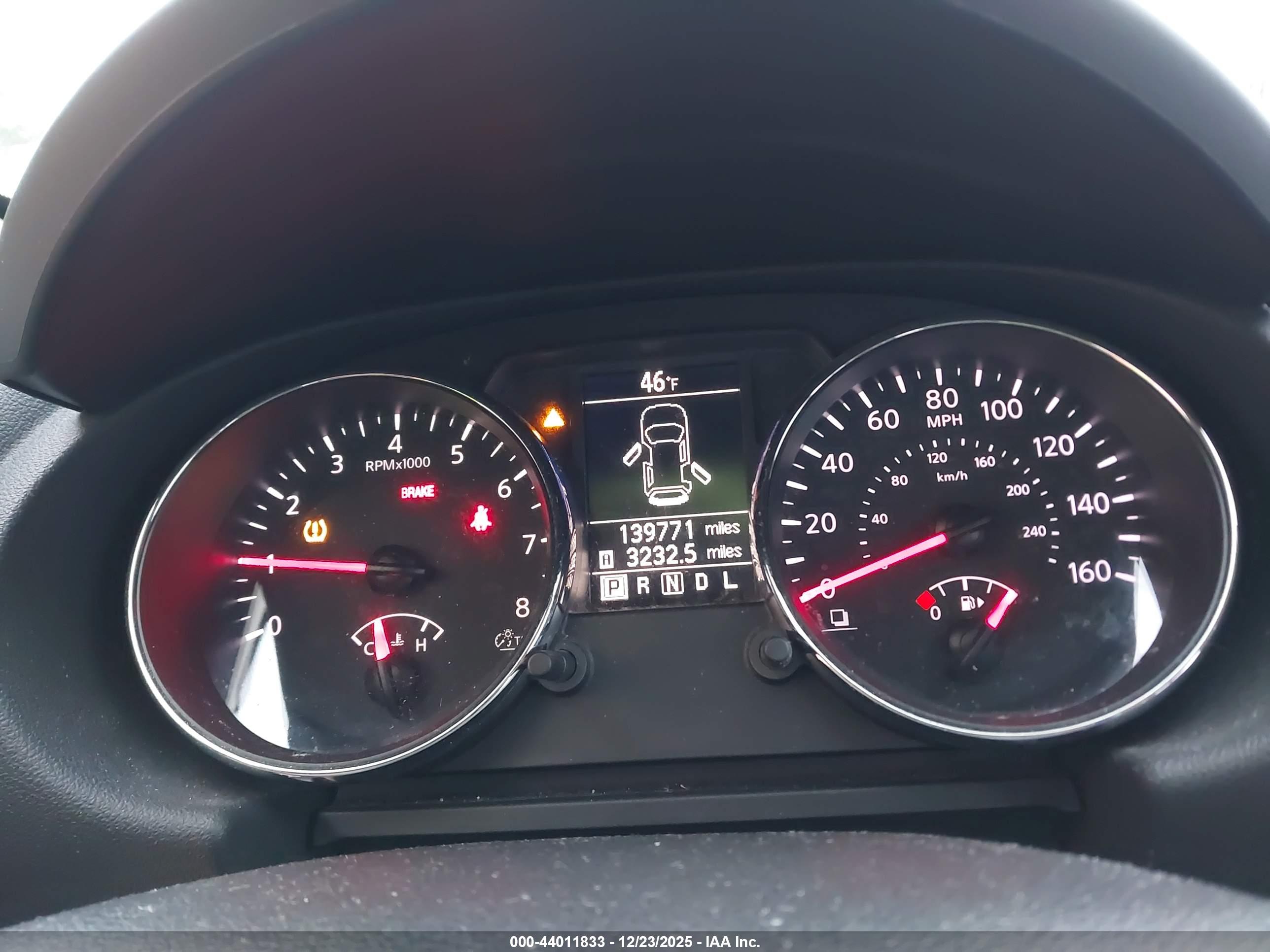 NISSAN ROGUE image 7