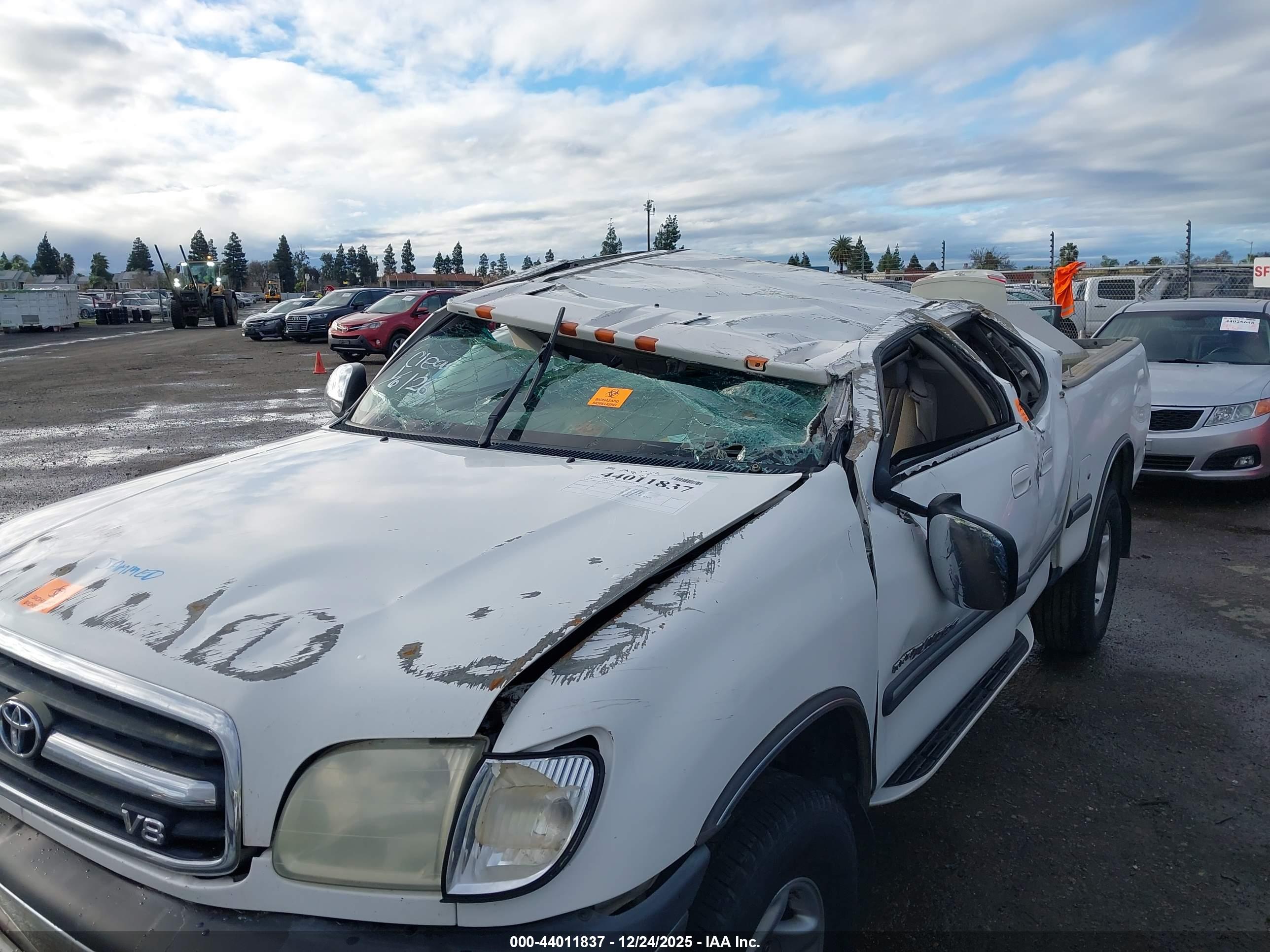 TOYOTA TUNDRA image 6