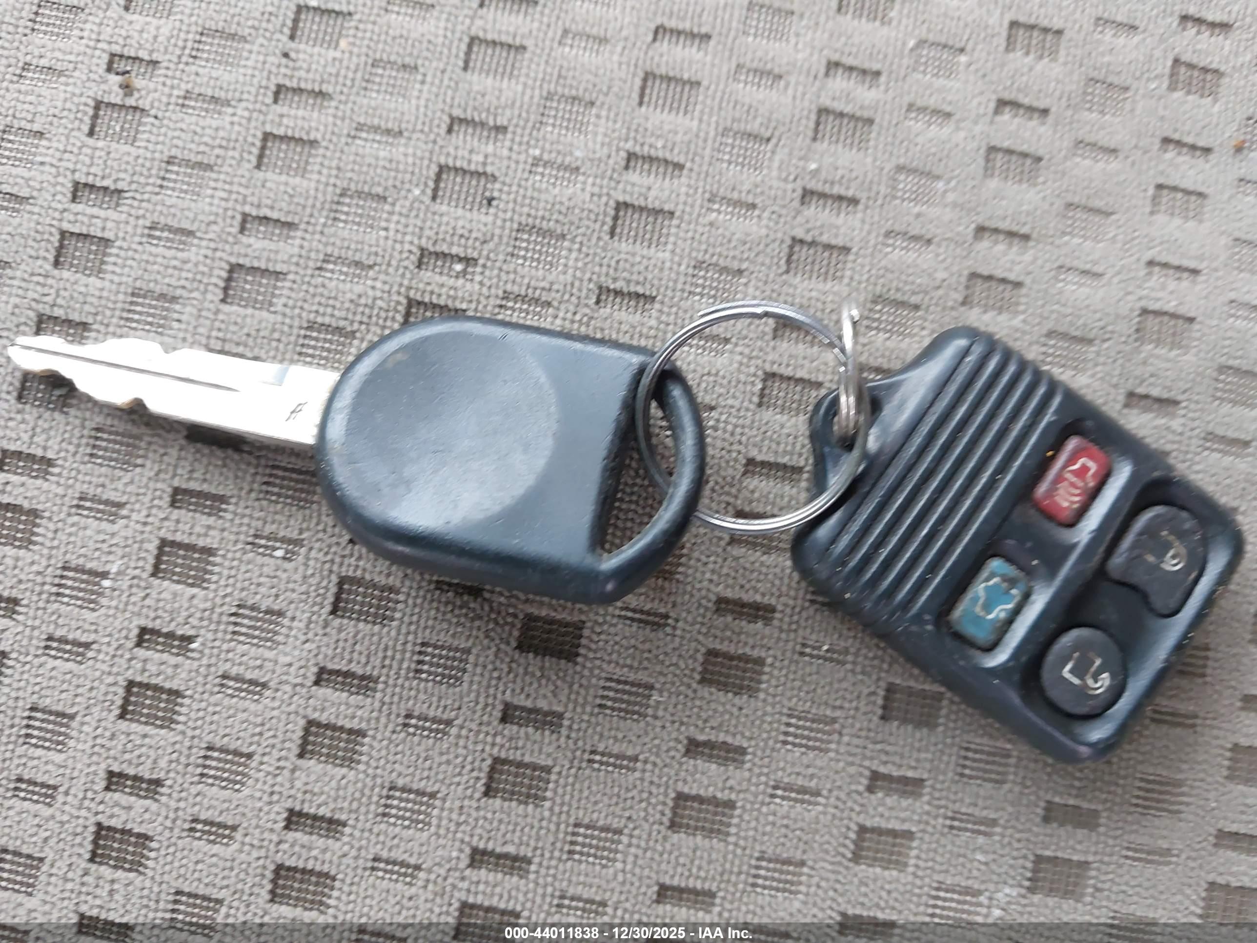 FORD FOCUS image 11